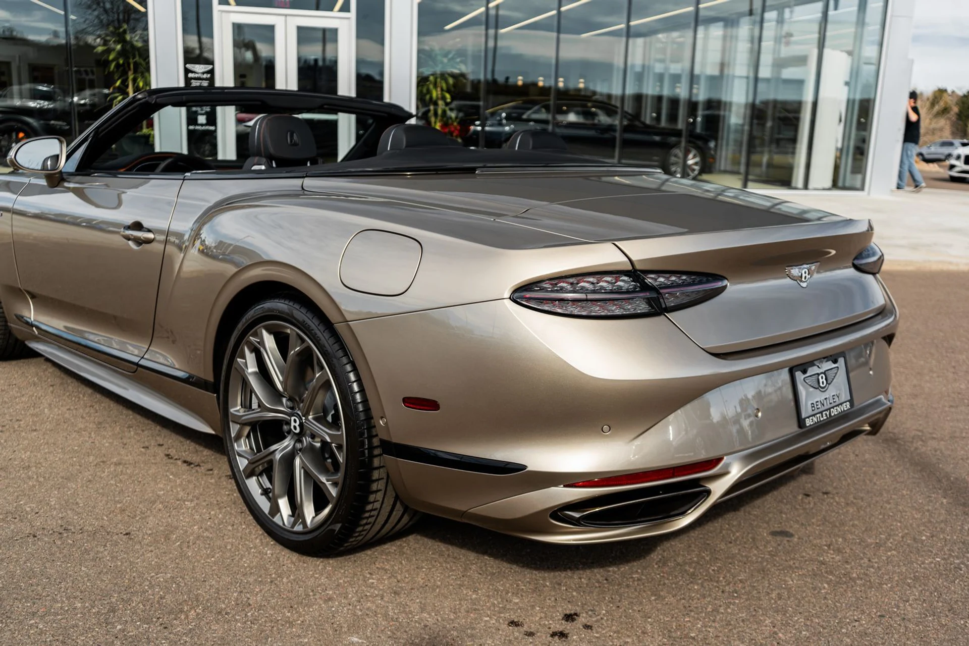 mph008_1397124063_467ab535_32ae_4d0d_9281_25ab2bf27797_abb135b7b2