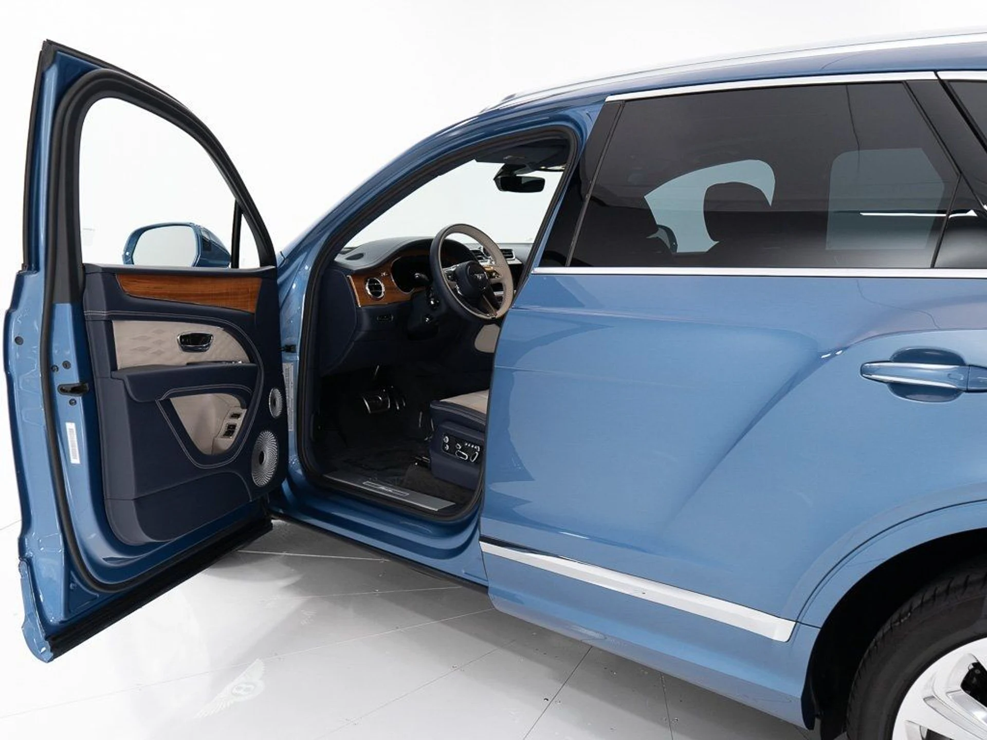 mph008_1405603869_9348f5b2225c976aa5e4113e575714e2_d4a2d9e4e3