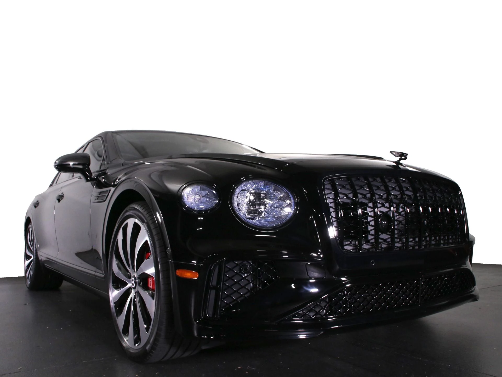 mph008_1417614036_New_2026_Bentley_Flying_Spur_Azure_1759158492_34a53e0318