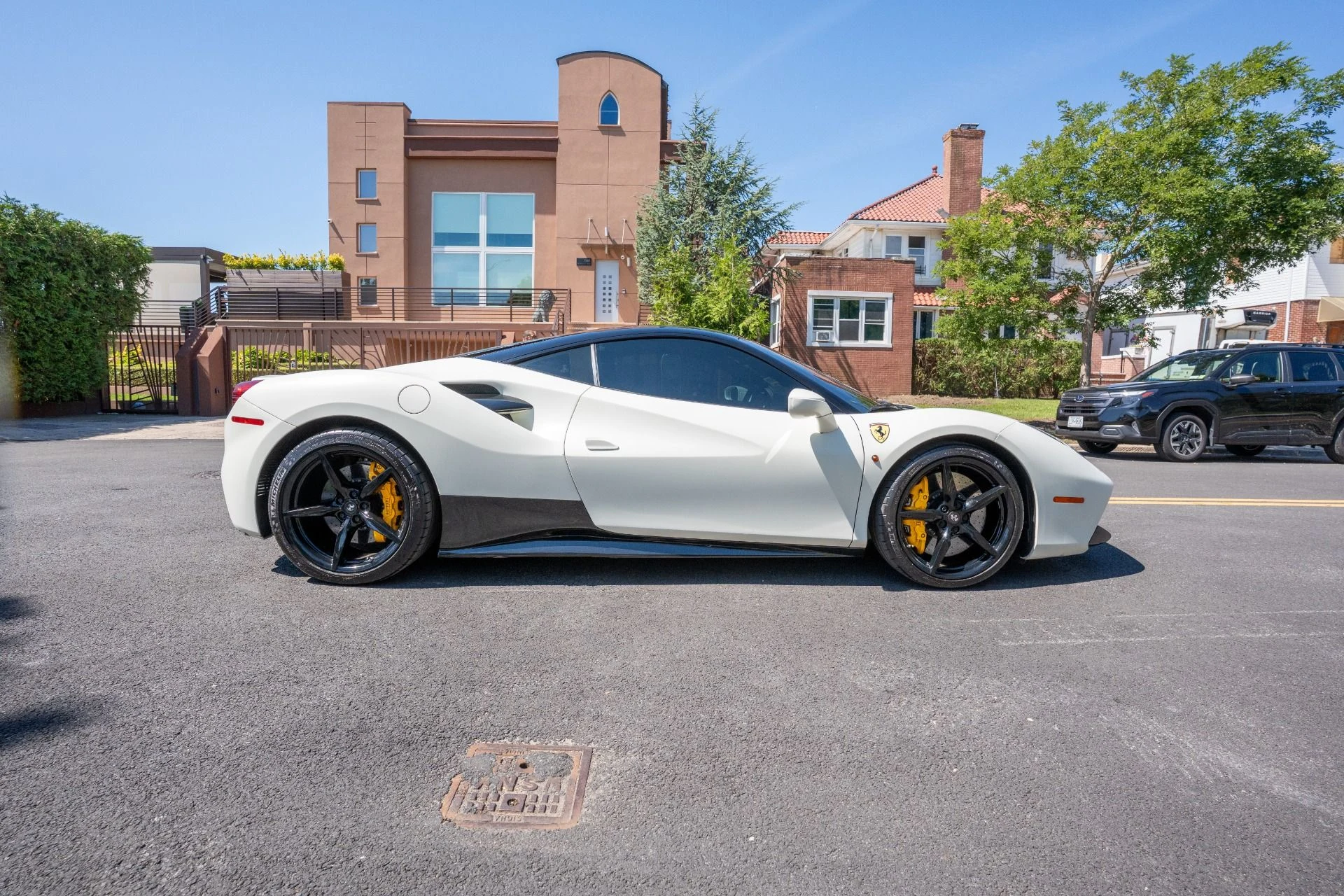 mph008_1439406177_Used_2018_Ferrari_488_GTB_1787848459_7e2039af74