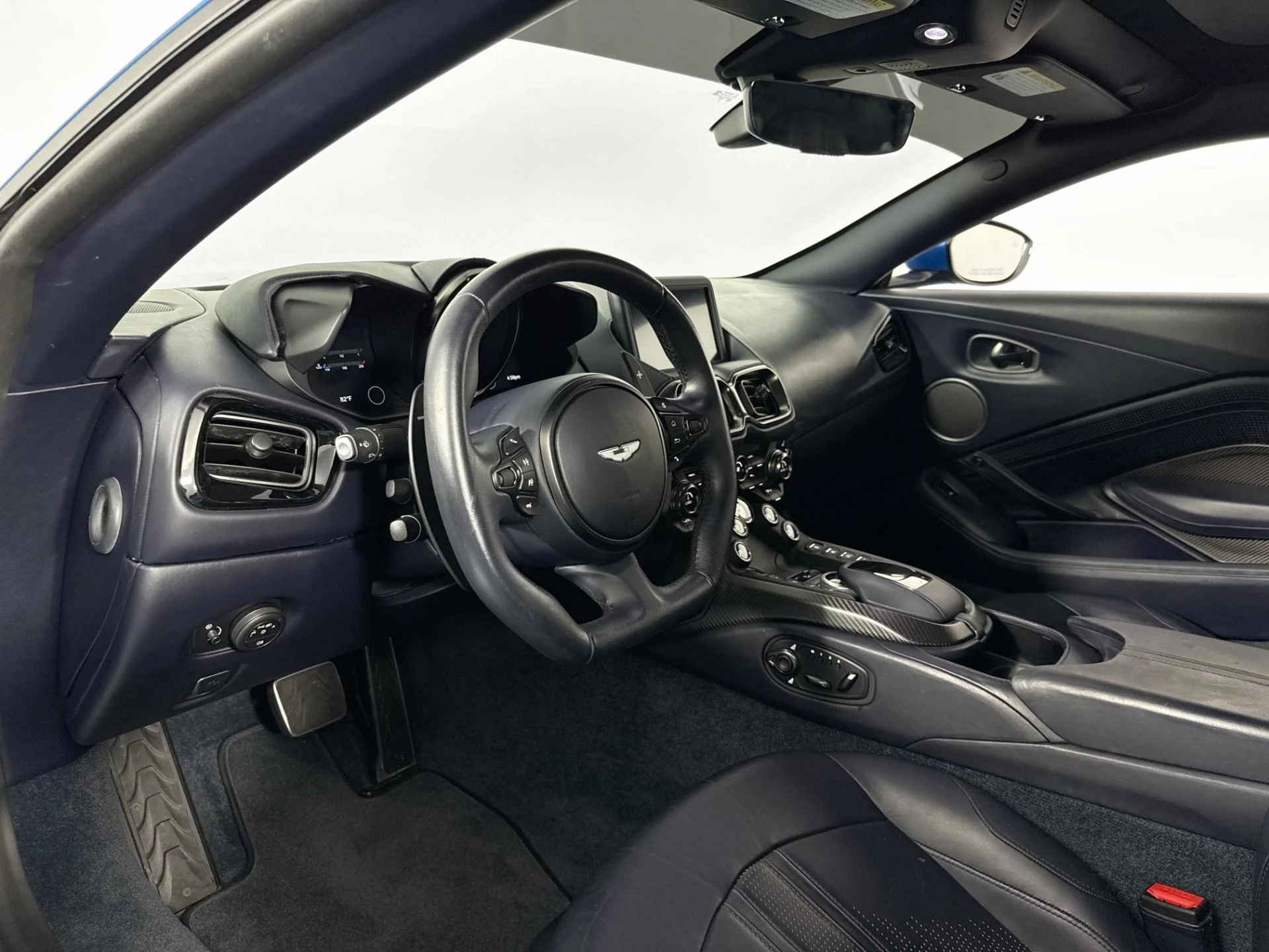 mph008_1450367163_Used_2019_Aston_Martin_Vantage_1784071659_50fc225933