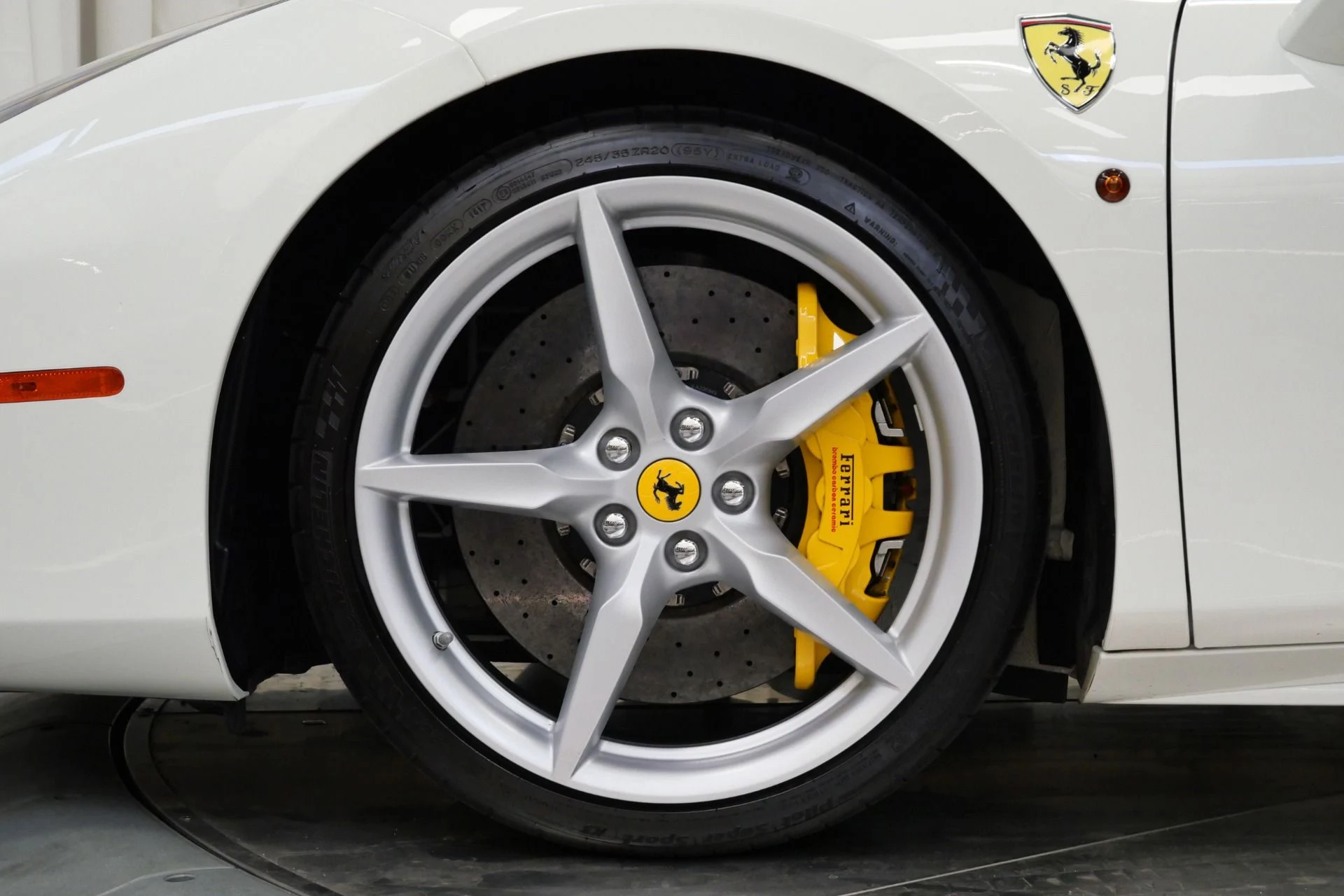 mph008_1475089215_Used_2018_Ferrari_488_GTB_1755879022_32cf660de6
