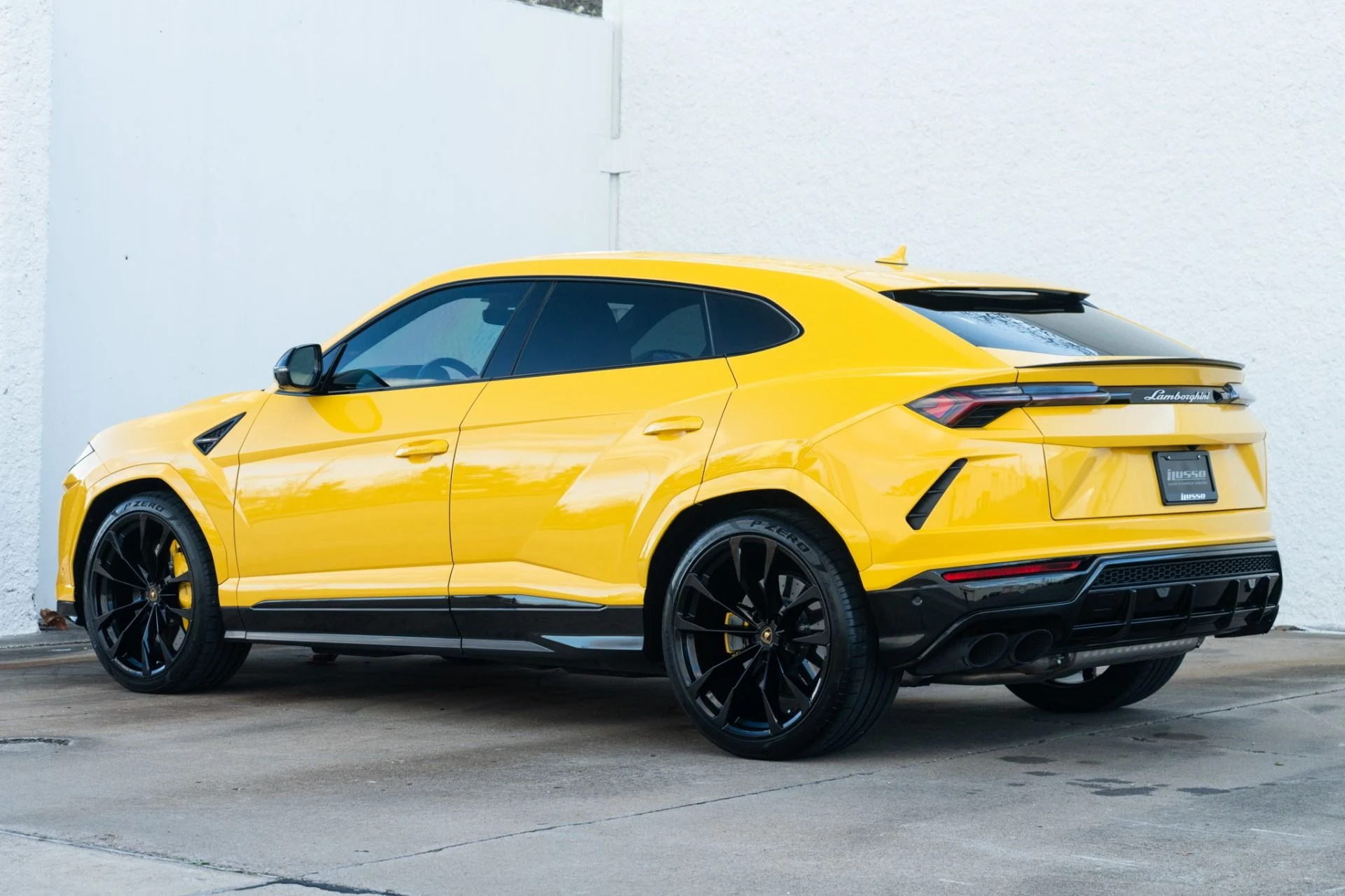 mph008_1481140545_Used_2021_Lamborghini_Urus_1770744627_7eb57934a1