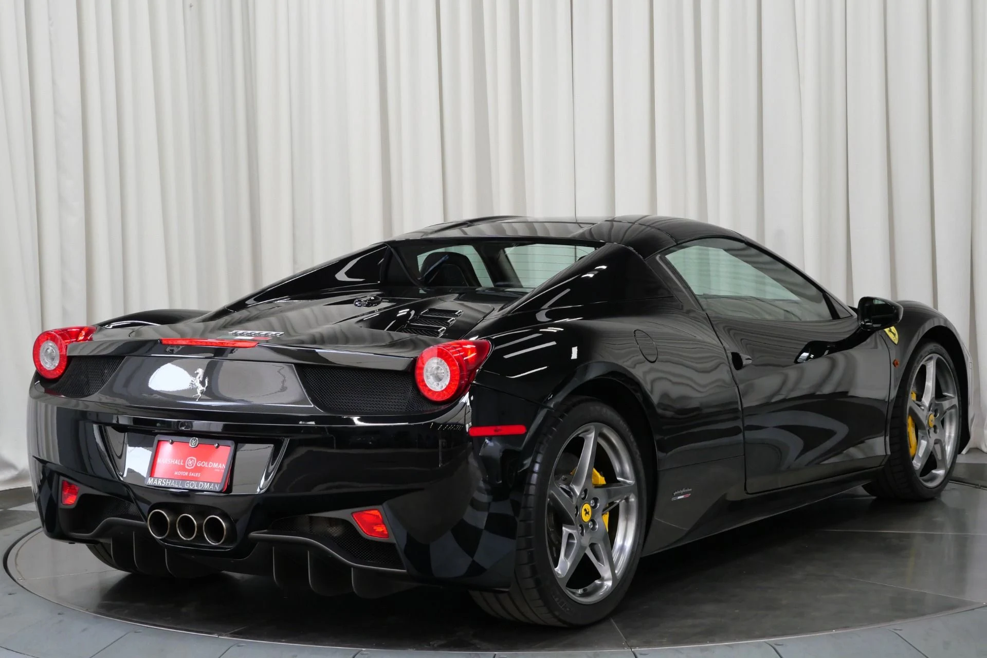 mph008_1490054372_Used_2013_Ferrari_458_Spider_1758308193_e9fed7e43f