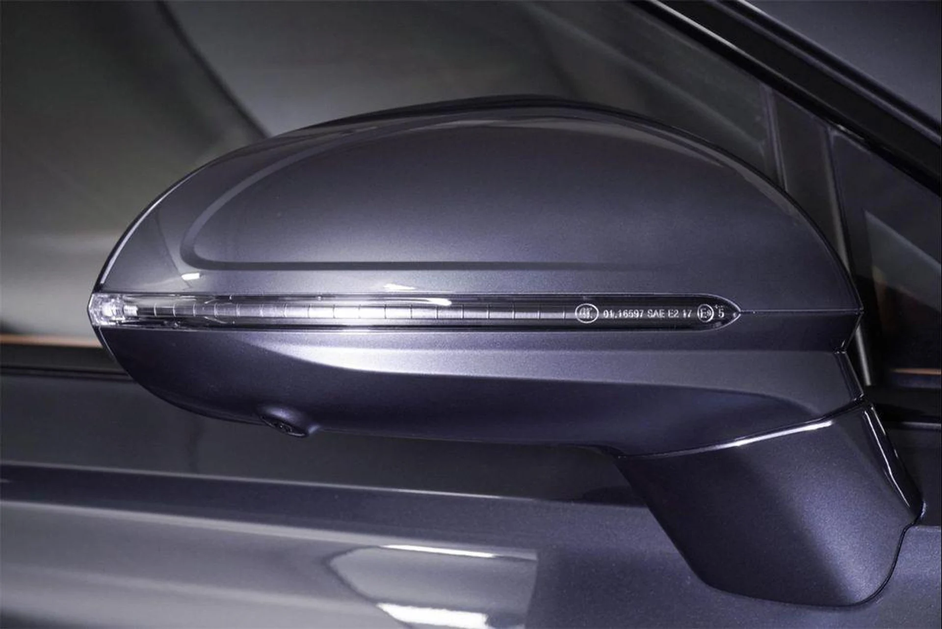 mph008_149665357_a4s_Yf_Cn_Tb_L9_JSW_5n_Xm_TZ_0h_QIA_0_321f3c3040