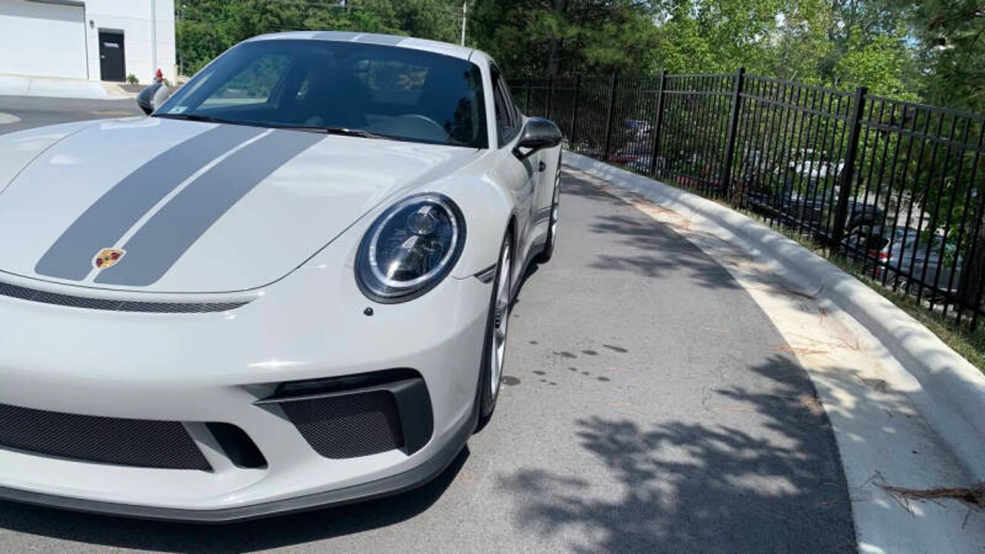 mph008_1496919723_2018_porsche_911_gt3_2dr_coupe_940dcf9f11