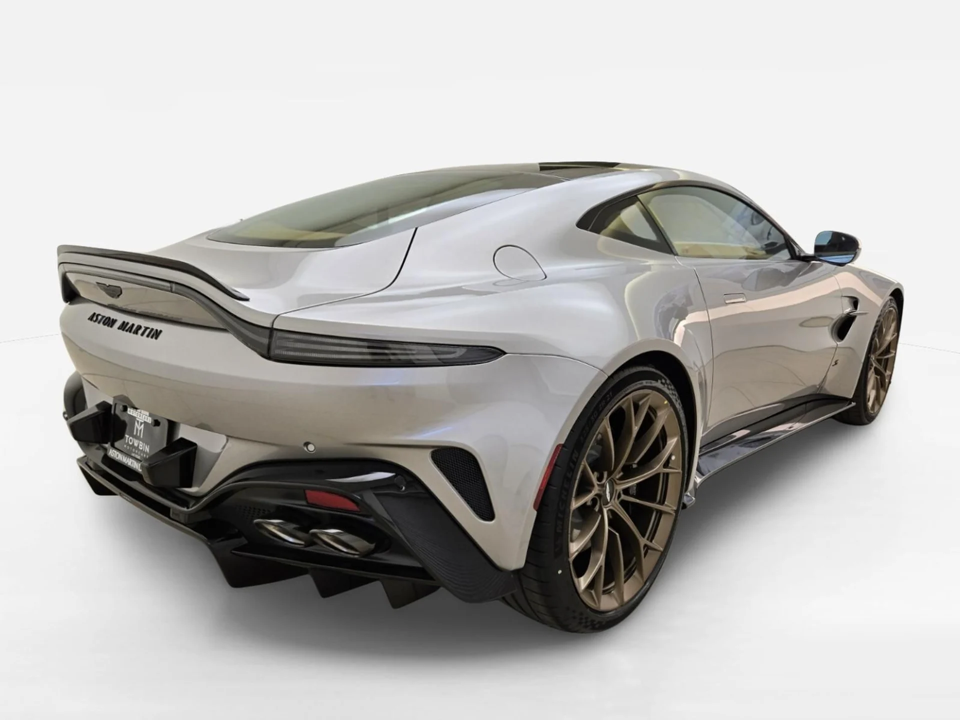 mph008_1507102395_New_2026_Aston_Martin_Vantage_S_1781673518_167806dfa8