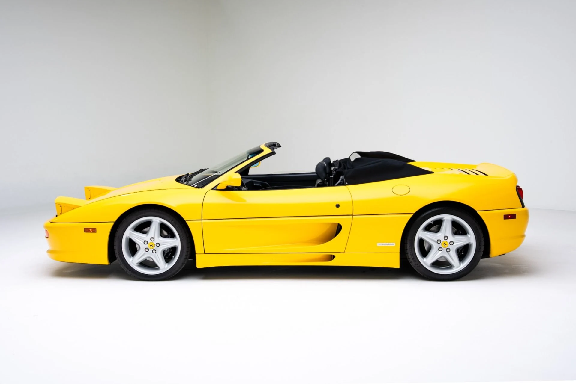 mph008_1512056555_Used_1997_Ferrari_F355_Spider_1769636442_016499d58b