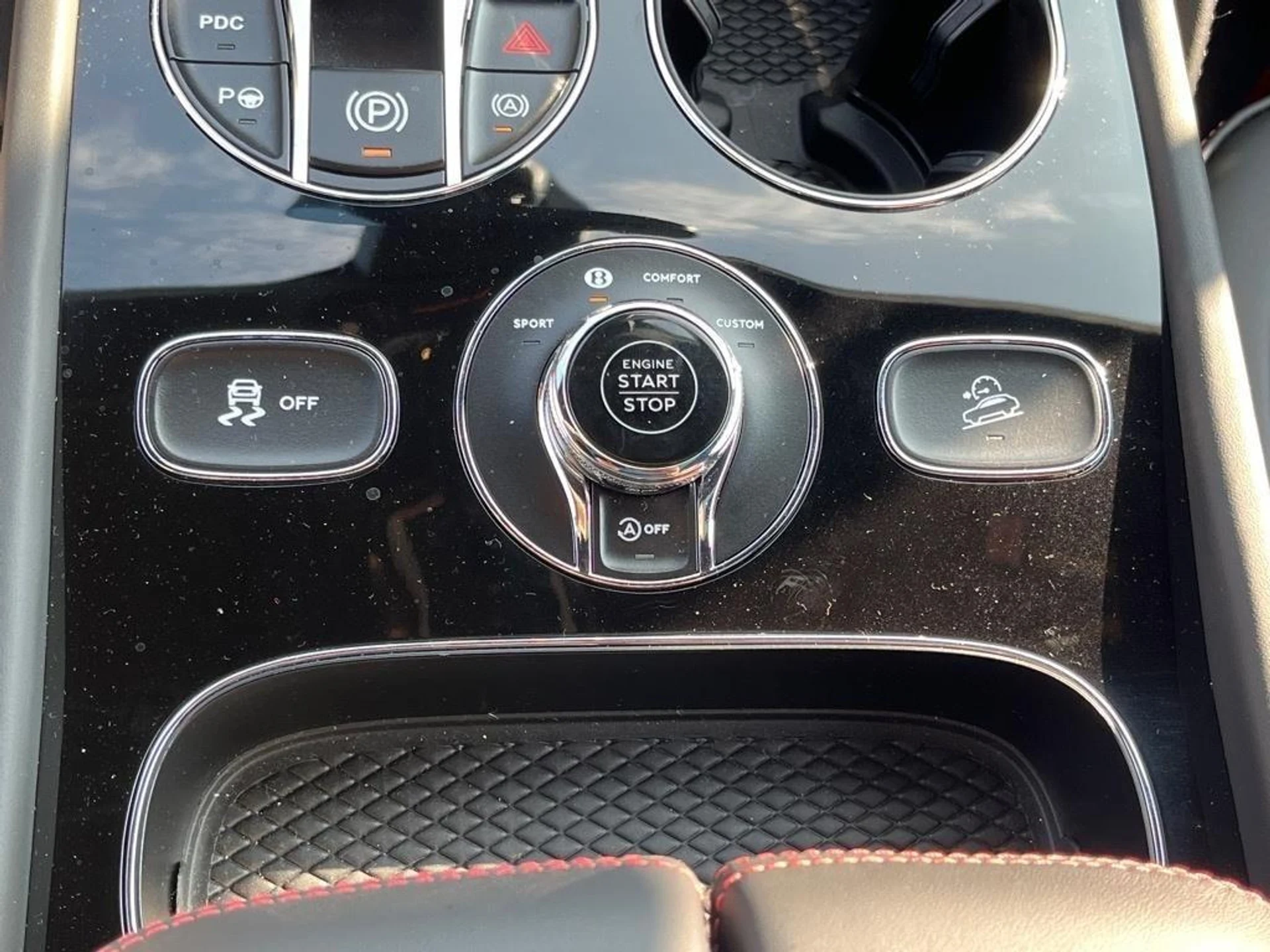 mph008_152393359_5e1952fd530e8fa6263840f1f07bd7d4_c56480fbca