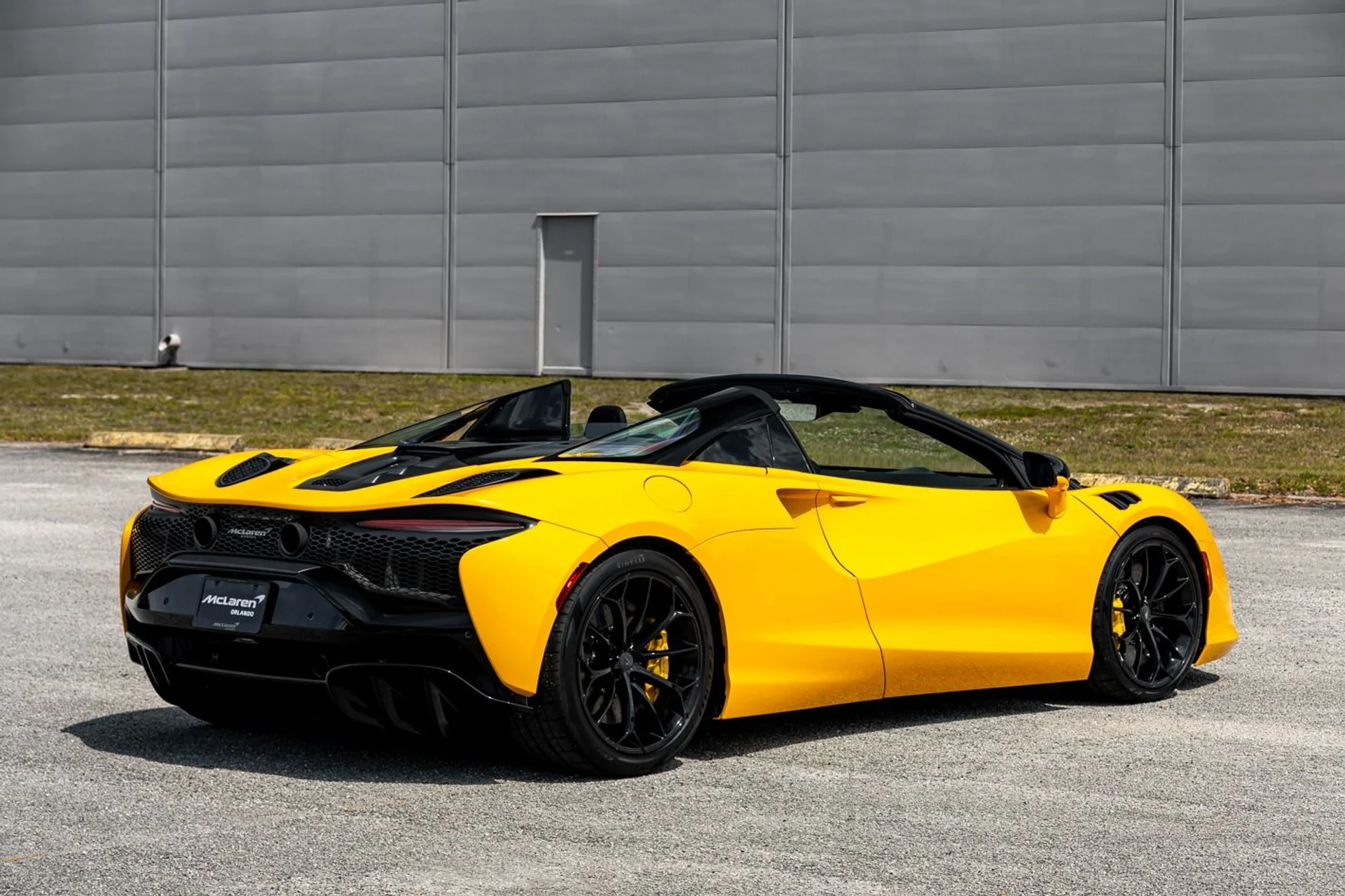 mph008_1524576336_New_2025_Mc_Laren_Artura_Spider_Tech_Lux_33cd8b87af