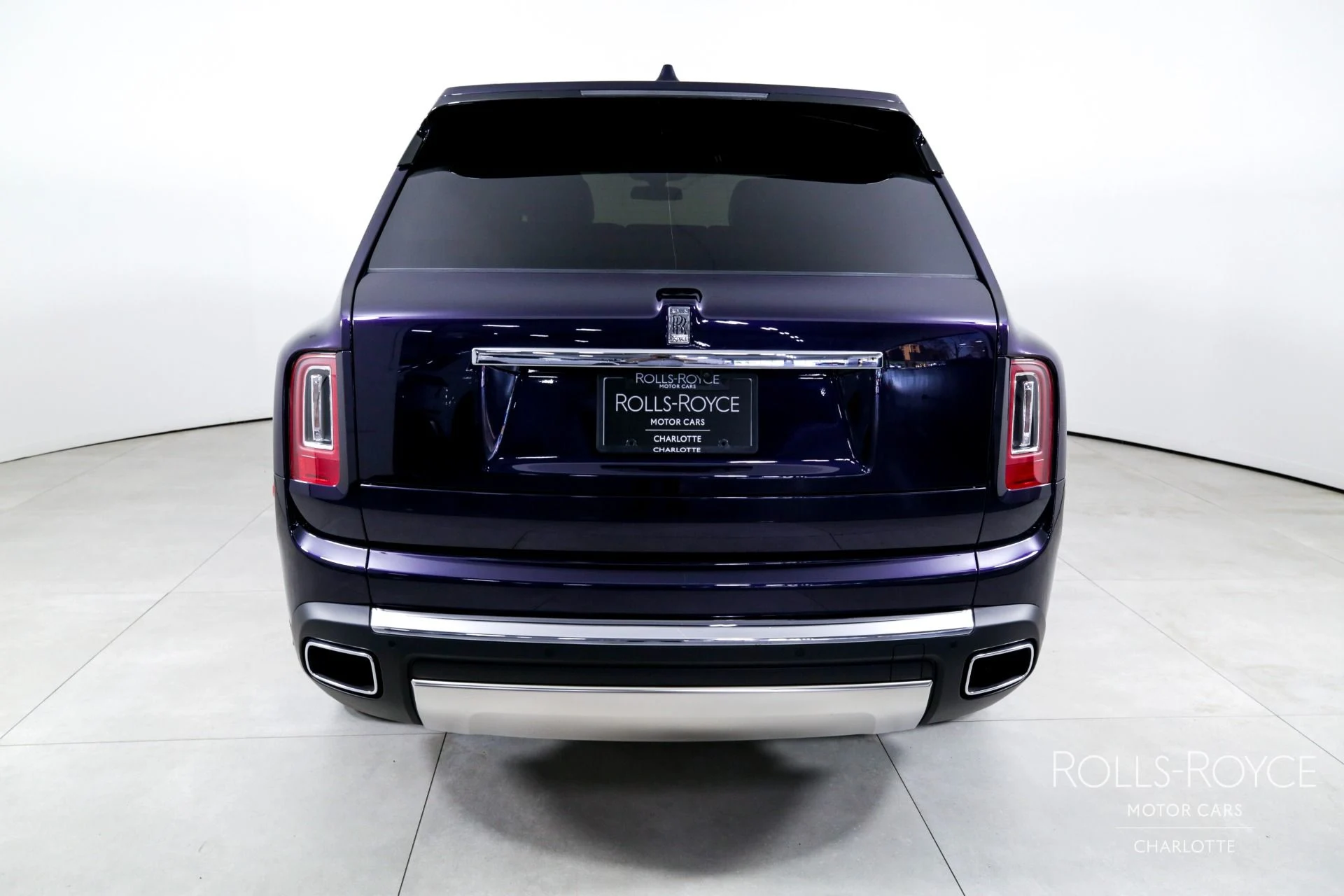 mph008_1531086901_Used_2023_Rolls_Royce_Cullinan_1742248268_d6ee631efc