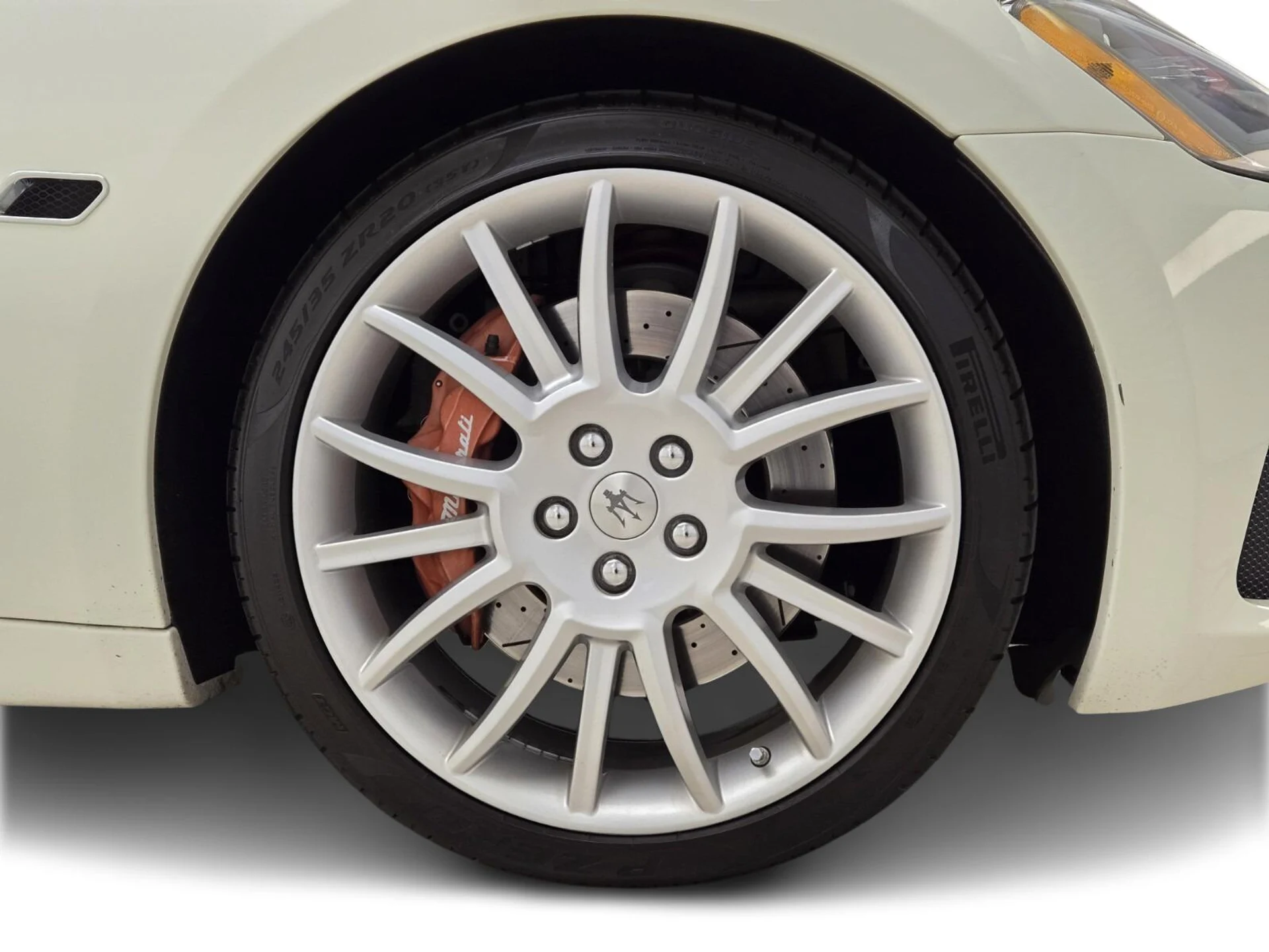 mph008_1544894294_Used_2018_Maserati_Gran_Turismo_Sport_1759820237_abdccb92c5