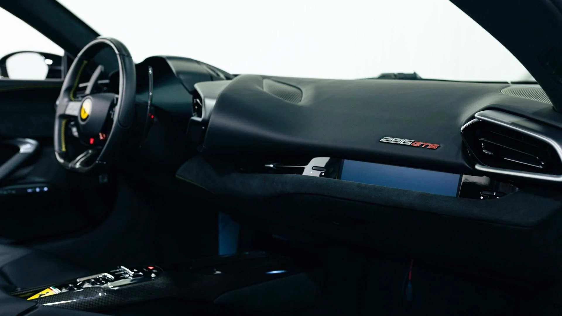 mph008_1551367687_Used_2025_Ferrari_296_GTS_1793275264_271f053e90