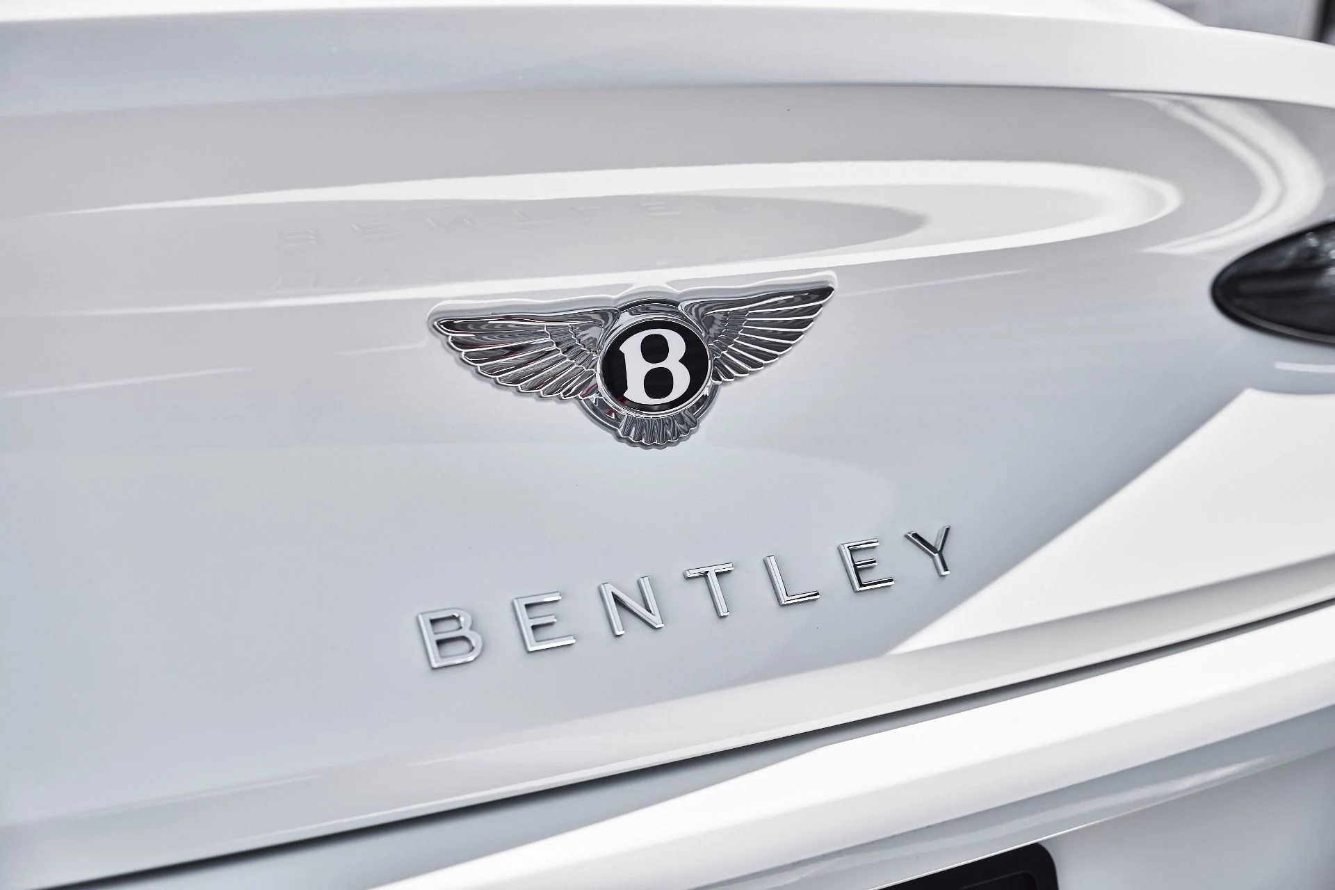 mph008_1560917908_Used_2025_Bentley_Continental_GT_Speed_1775343820_ba08117b0e