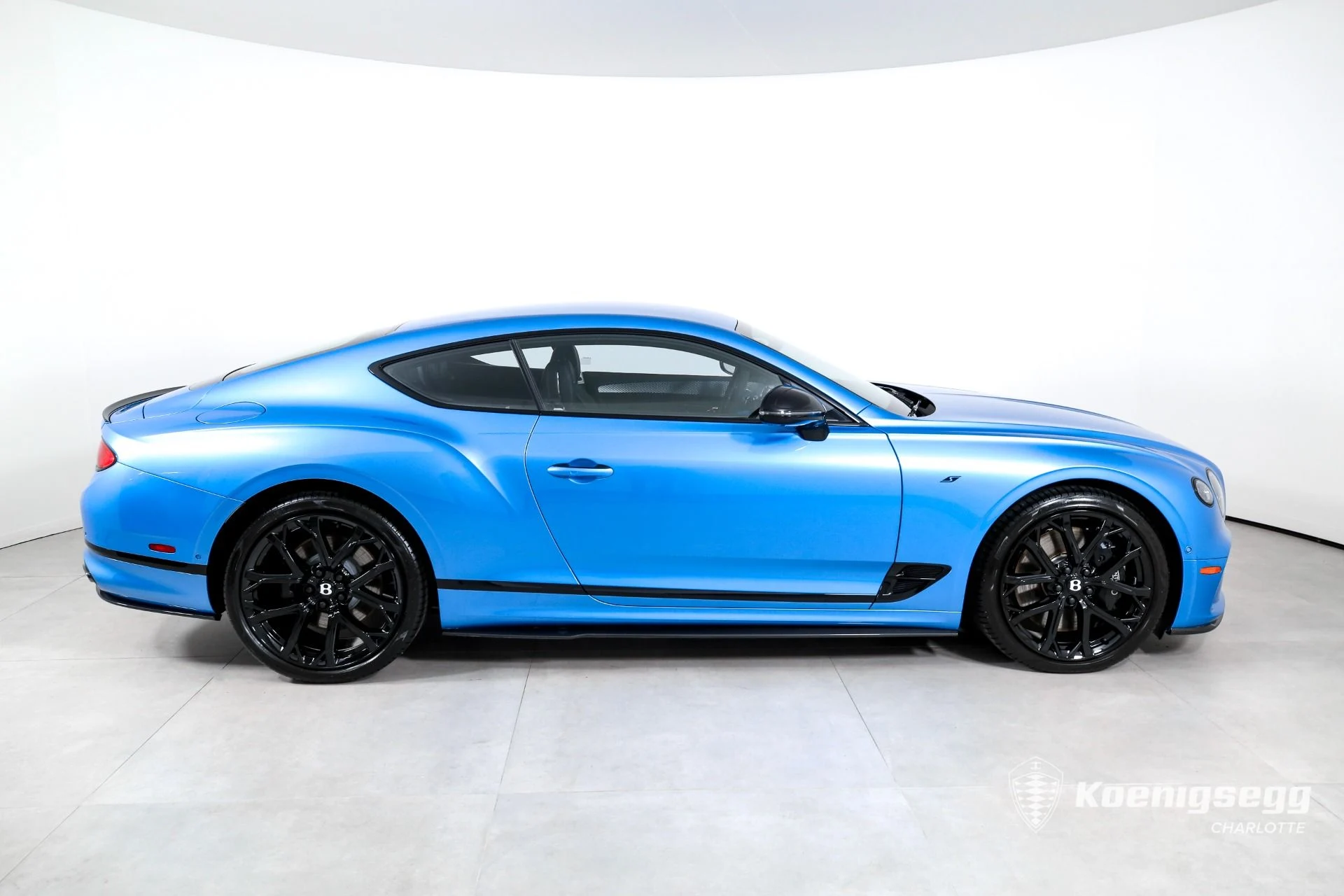 mph008_1568431057_Used_2023_Bentley_Continental_GT_S_V8_1701289734_1115d22c76