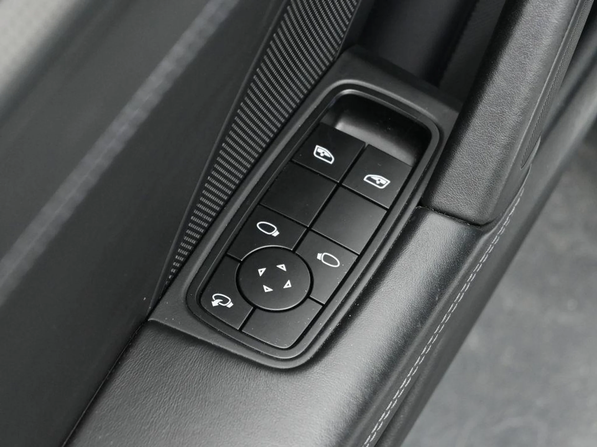 mph008_1570815649_Wd_Xcq_Vm_E_Jt_Kmg_E1d4_Bf_Dk_Cx4m_Ww_d52937e79c