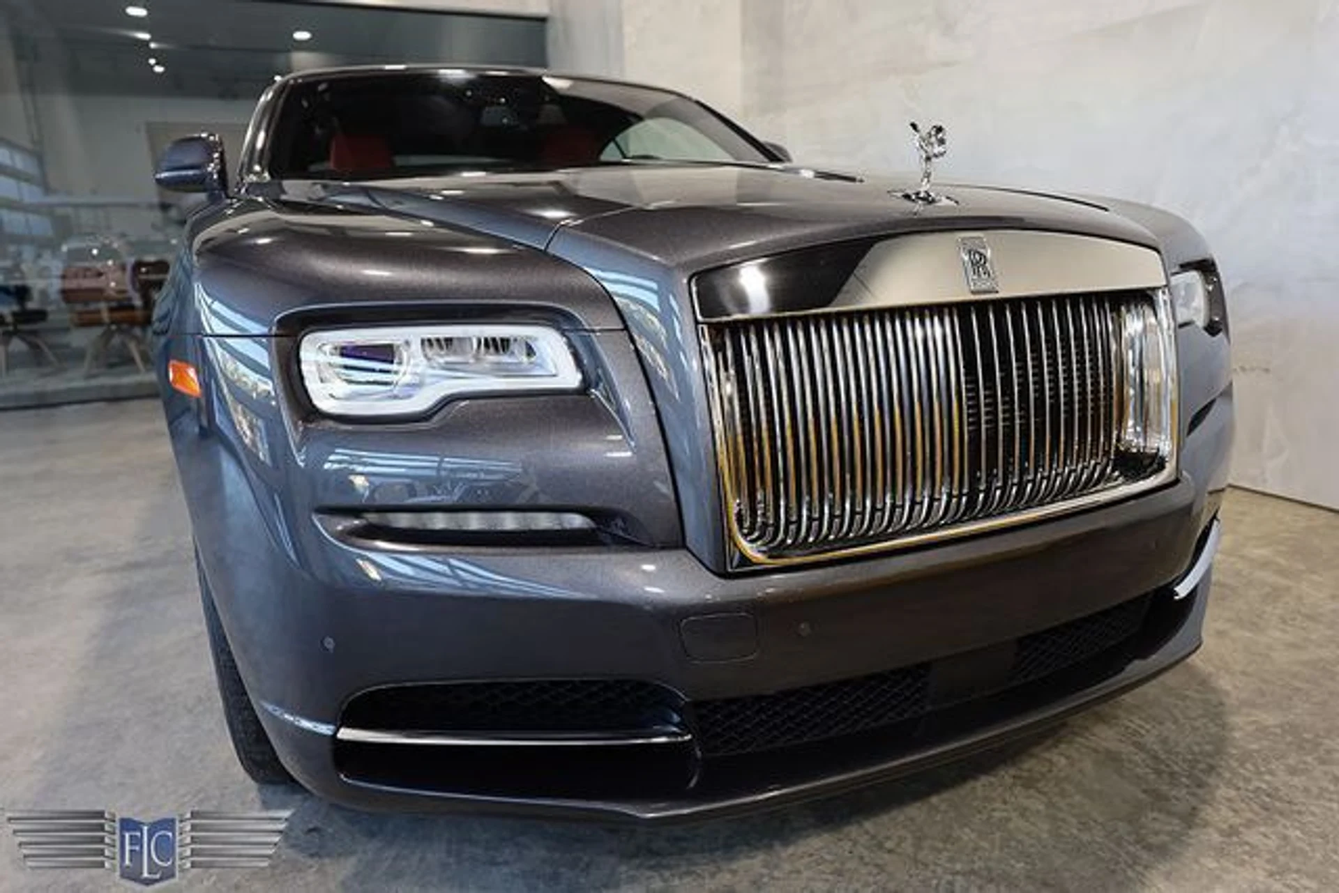 mph008_1575375510_used_2019_rolls_royce_wraith_coupe_9689_22263215_13_640_96f8114f2a