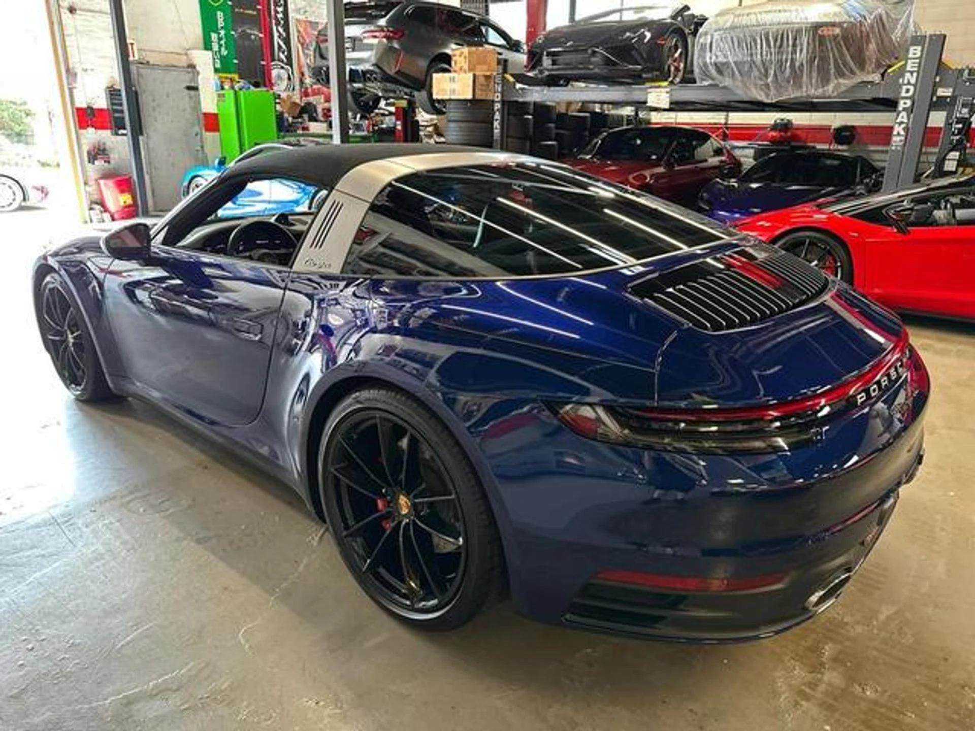 mph008_158698282_ET_Tycq_N_Es_Qv_B_z_S5_D_Kms5_Uml_Iw_10d14562dd