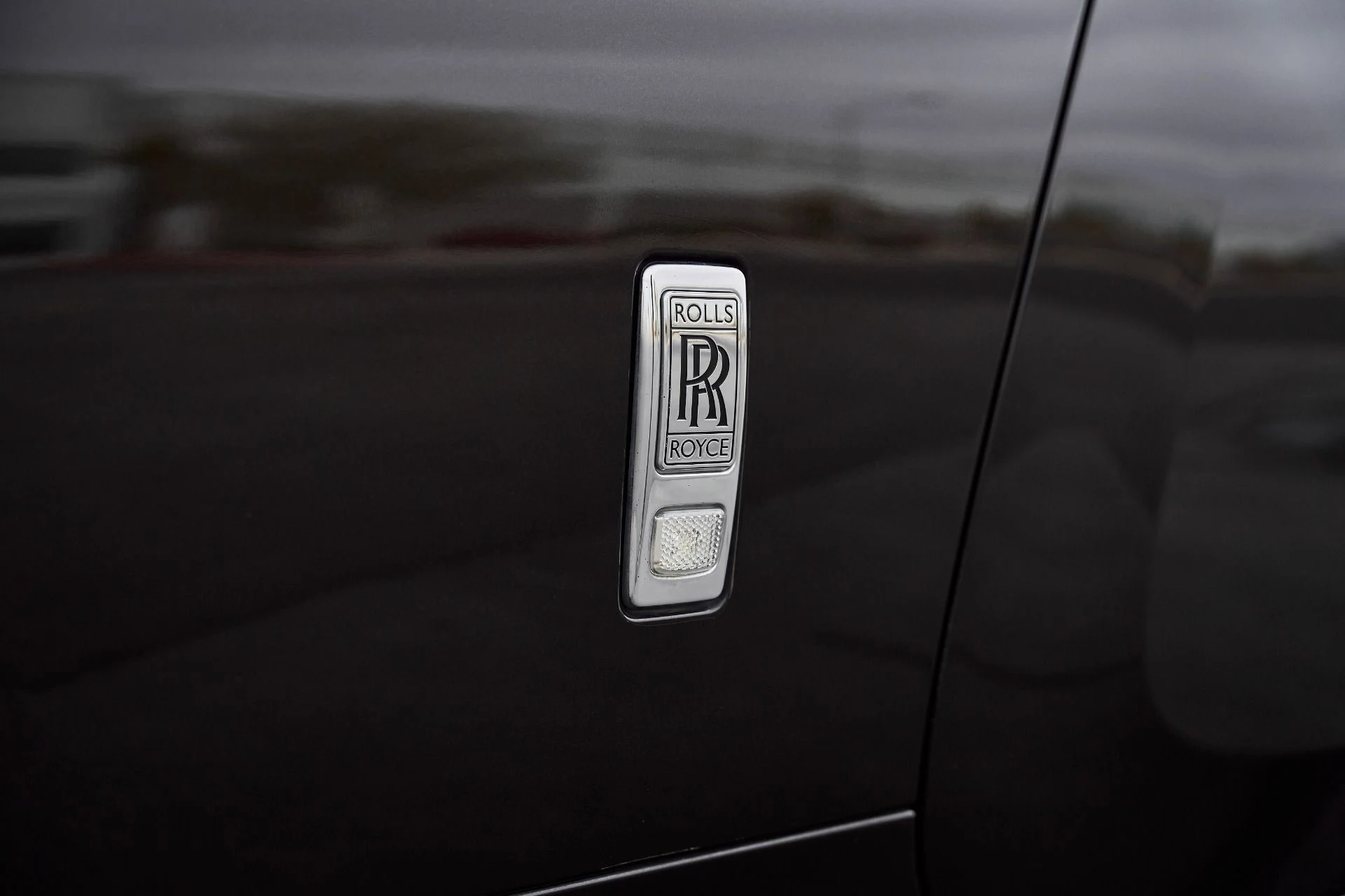 mph008_1597217773_Used_2014_Rolls_Royce_Wraith_Base_1767150941_8a7b8216fc