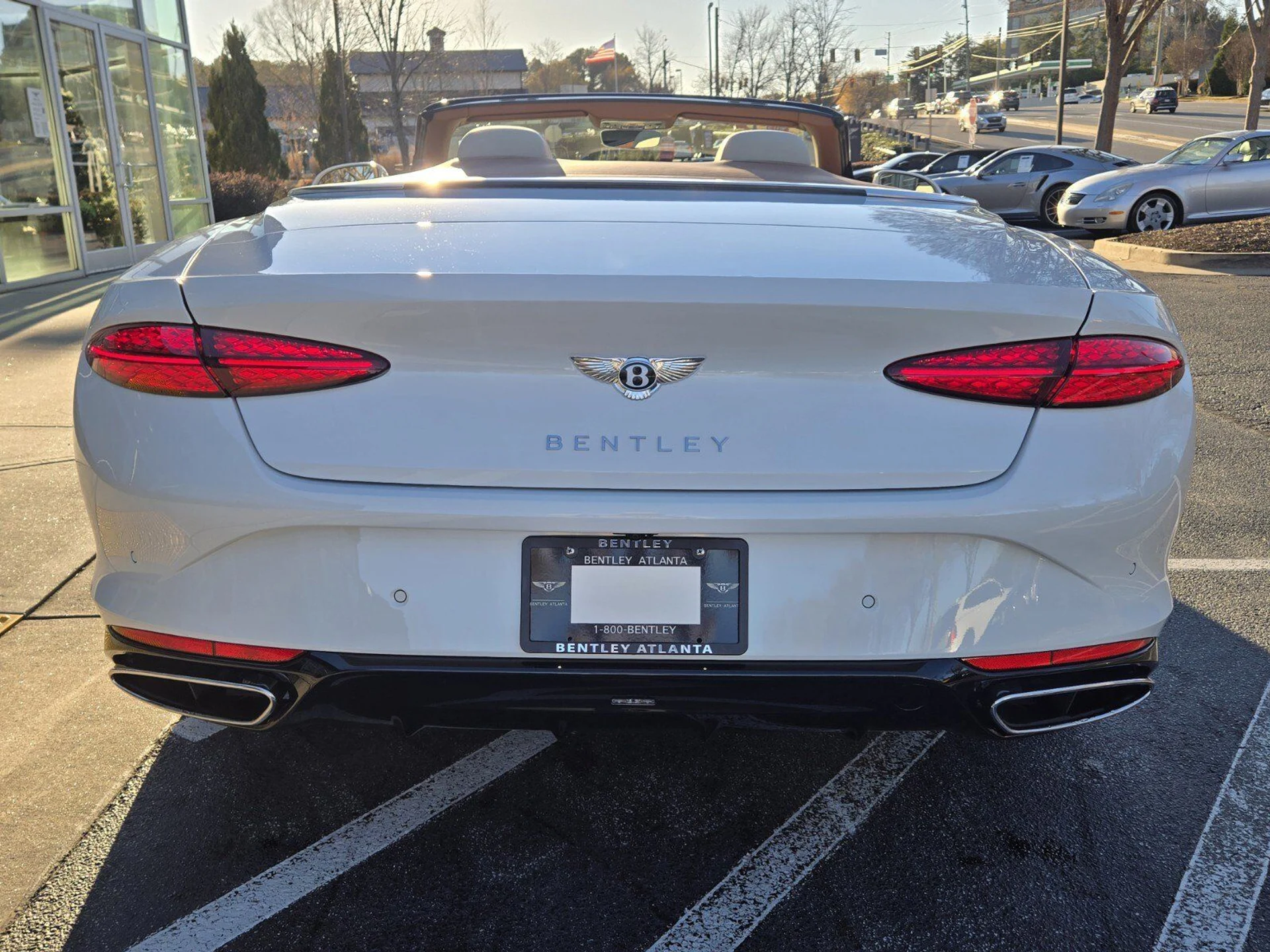 mph008_160079714_183a8525da73fb5a5c16abe405c6c7edx_a18d52ff49