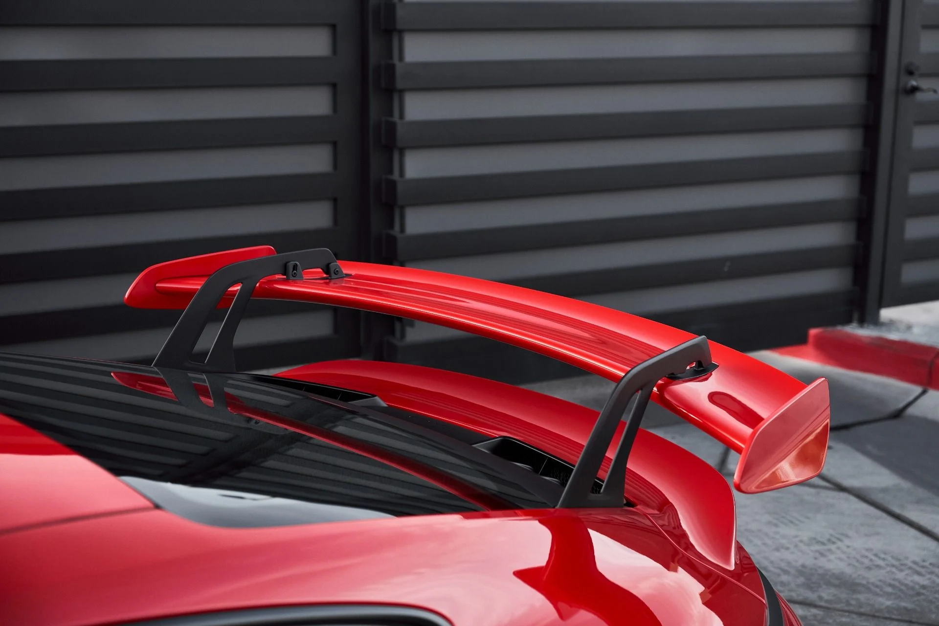 mph008_1605791712_Used_2025_Porsche_911_GT_3_1766514406_93fbe59ae0