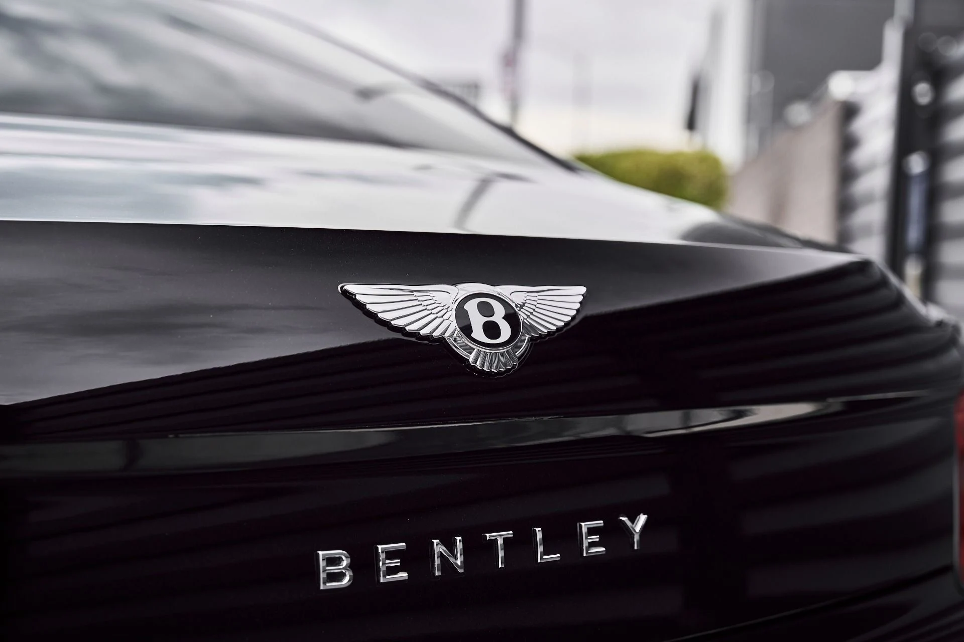 mph008_1607448413_Used_2025_Bentley_Flying_Spur_Speed_1786412169_b9ac50090c