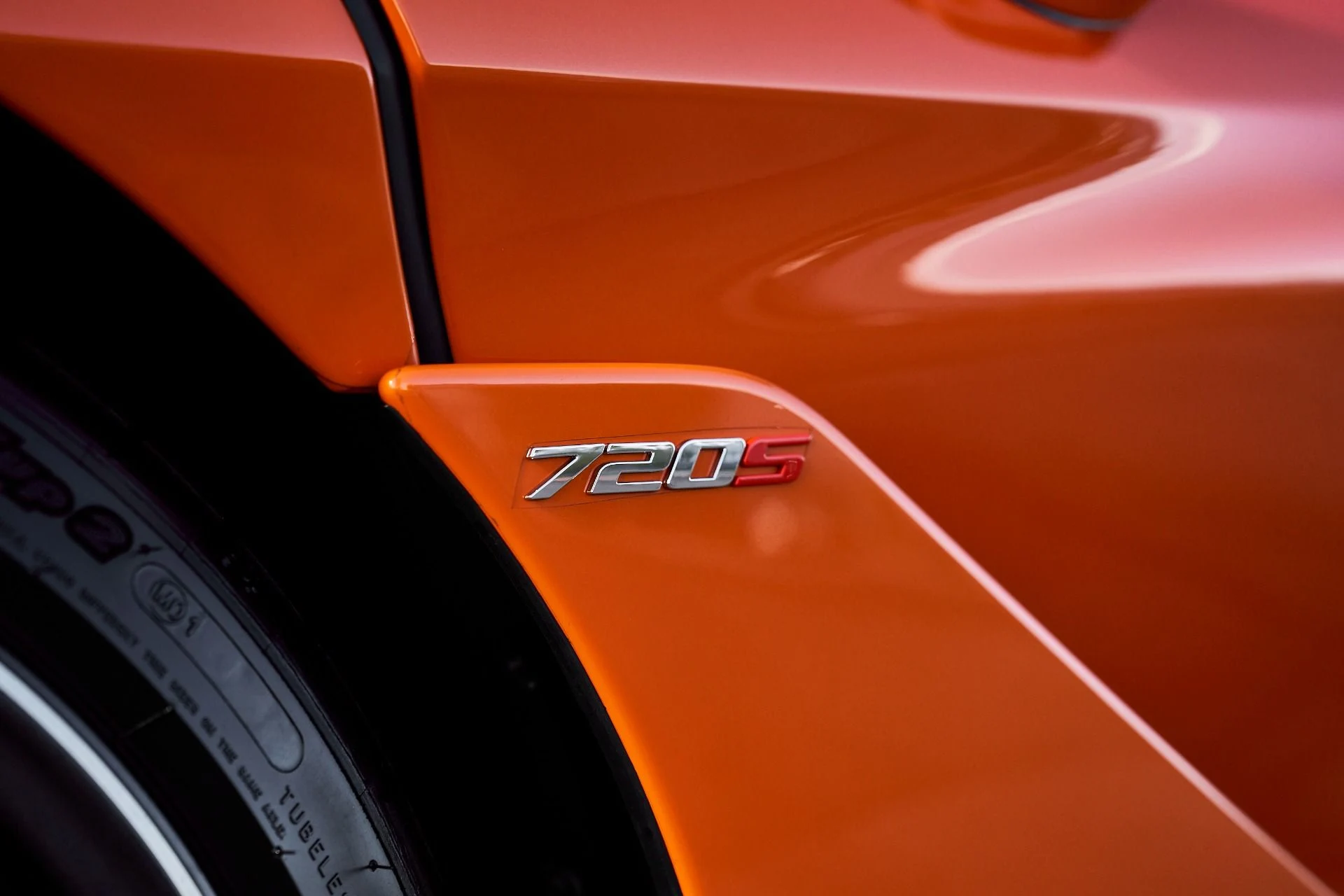 mph008_1607909221_Used_2018_Mc_Laren_720_S_Performance_1764955109_0843136679