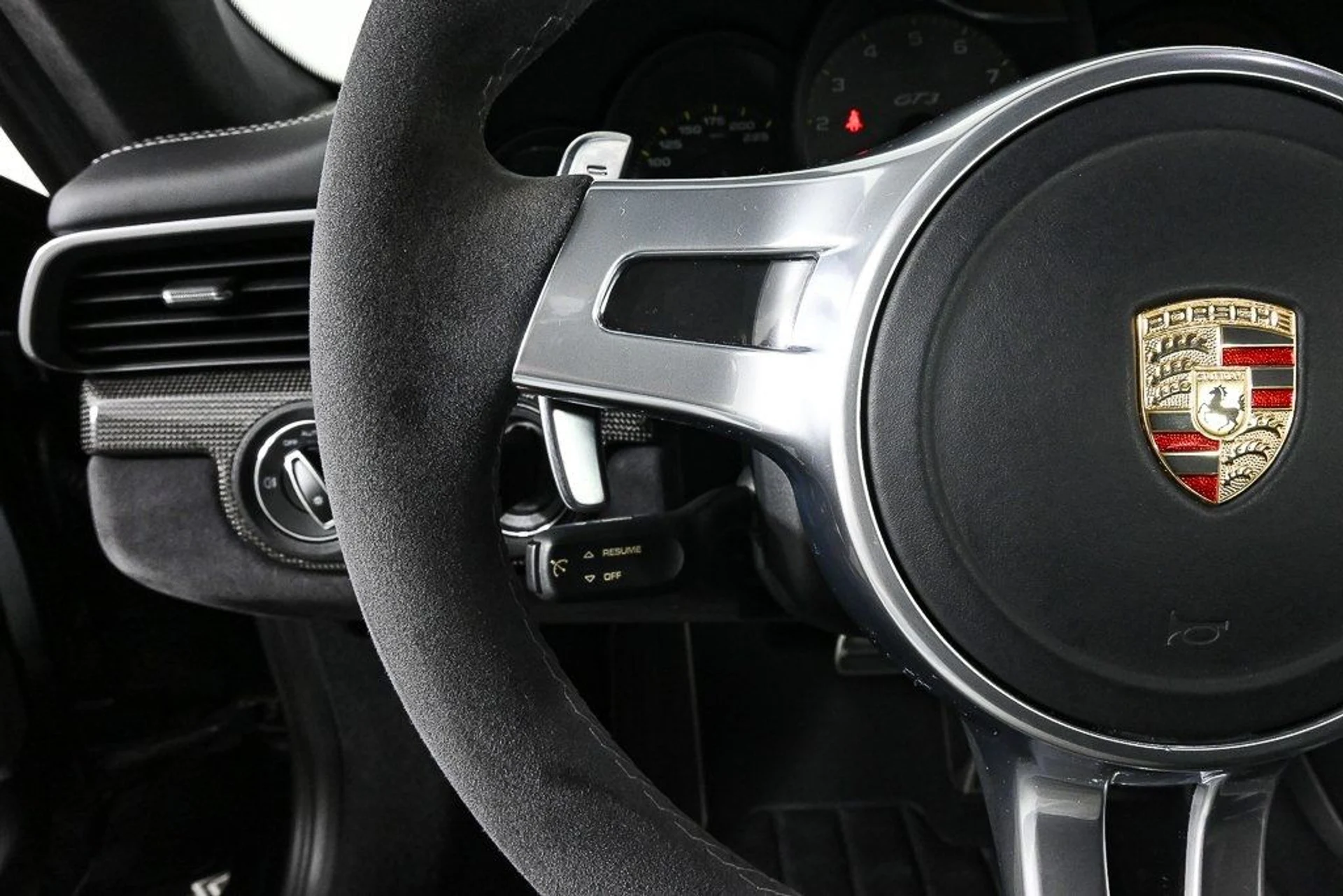 mph008_1608280108_17ed879fbf9b1d71514a9ac42e28d87e_3b589338c5