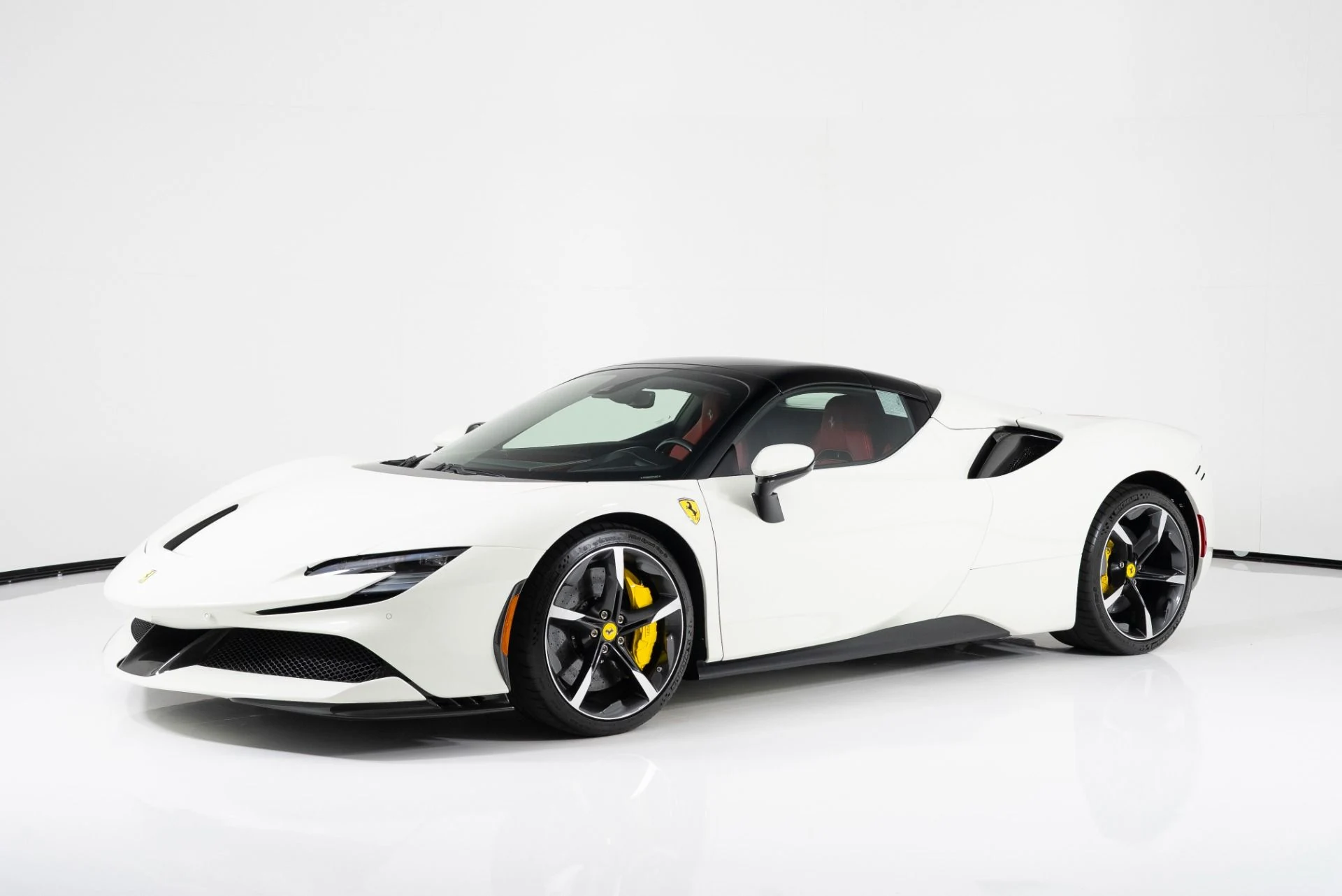 mph008_1611034583_Used_2024_Ferrari_SF_90_Spider_1755801504_38017daba8