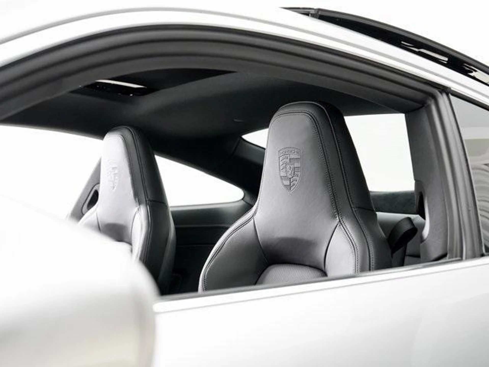 mph008_1611411425_OZ_n_Ik2_Jo_XY_Vwq0_Cy_Rh2w8_FD_Vc_dc3aa3cad5