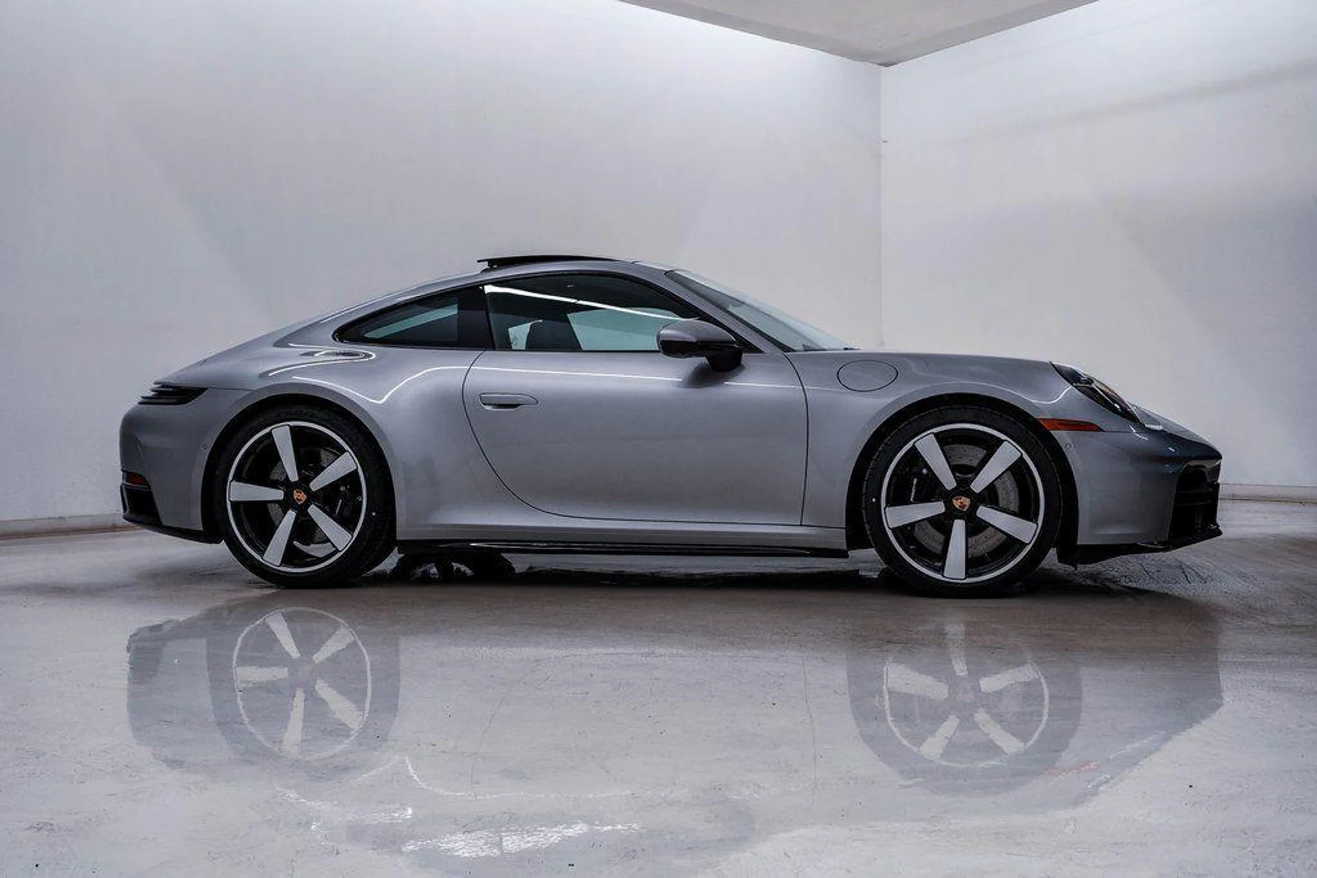 mph008_1623162011_B_Kg_H_Cdb_NE_Ioe_A7_O_Np_Ay_KZEI_87_w_92913f8241