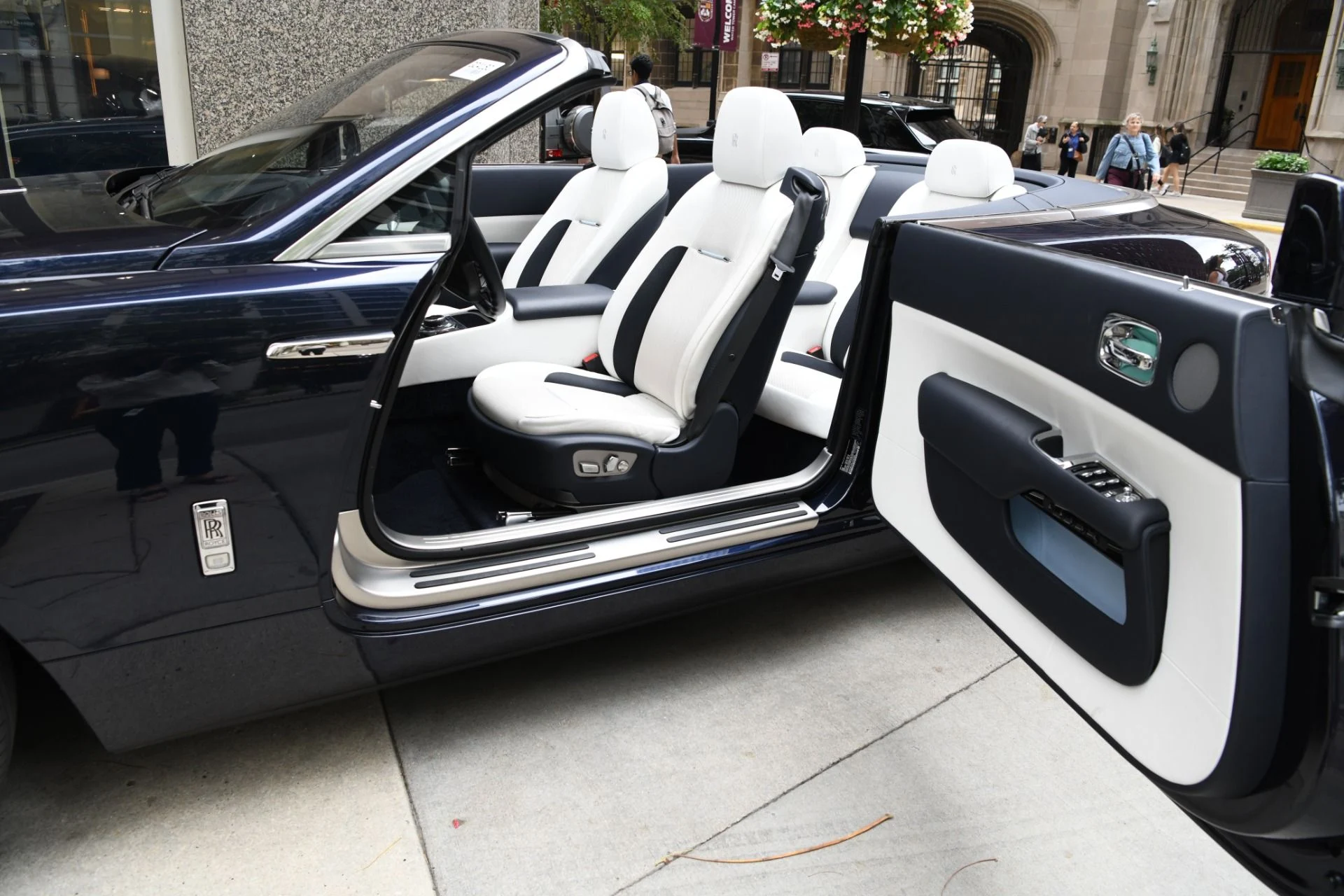 mph008_1632823801_8627_p10_l_946e782269