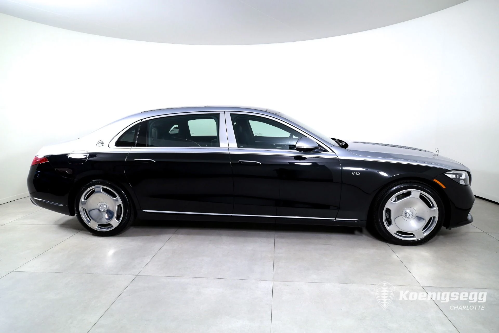 mph008_1633378474_Used_2024_Mercedes_Benz_S_Class_Mercedes_Maybach_S_680_4_MATIC_1782493635_87fdfc6d56