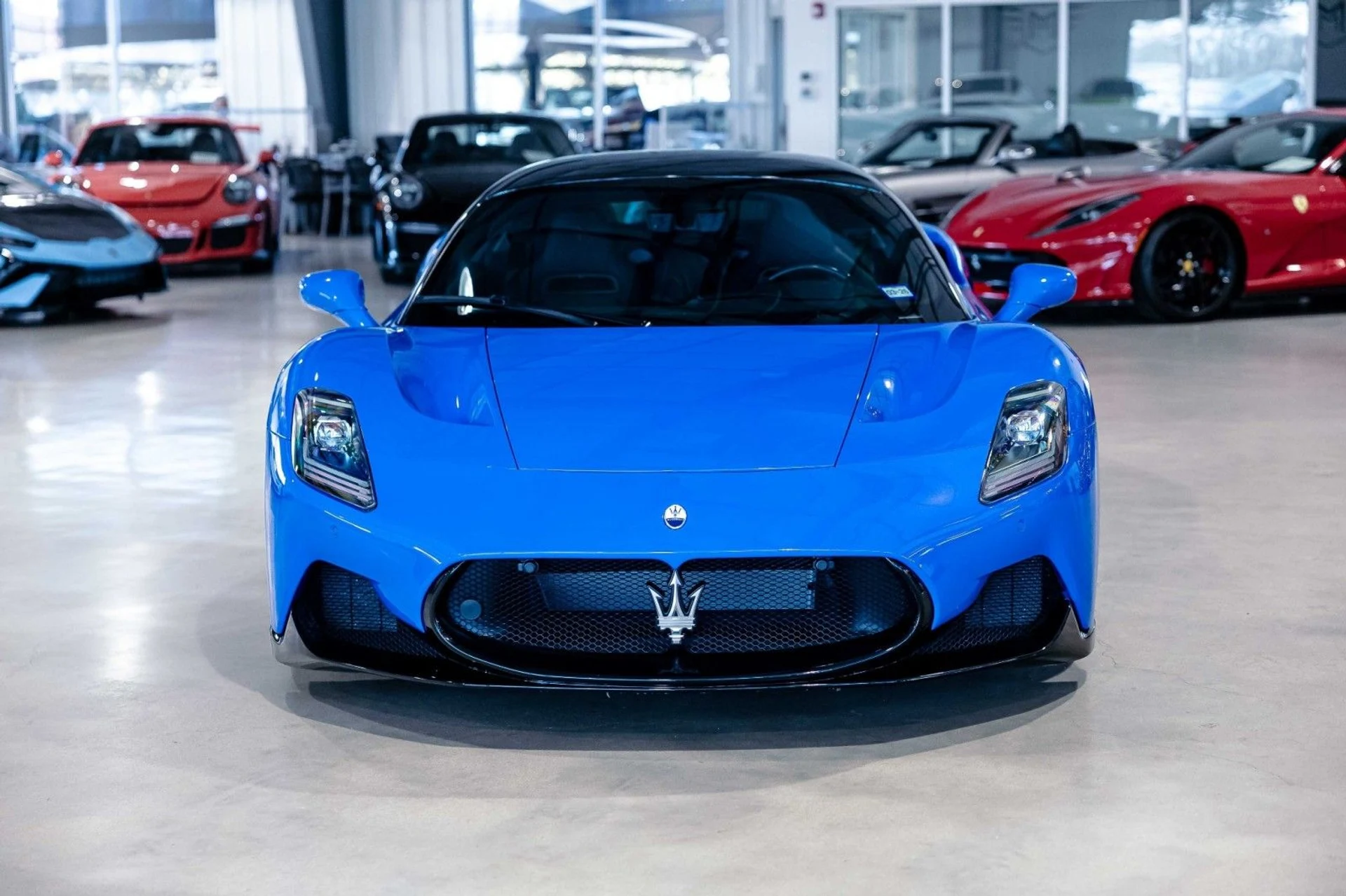 mph008_1640945481_VQ_b3d5bc592e