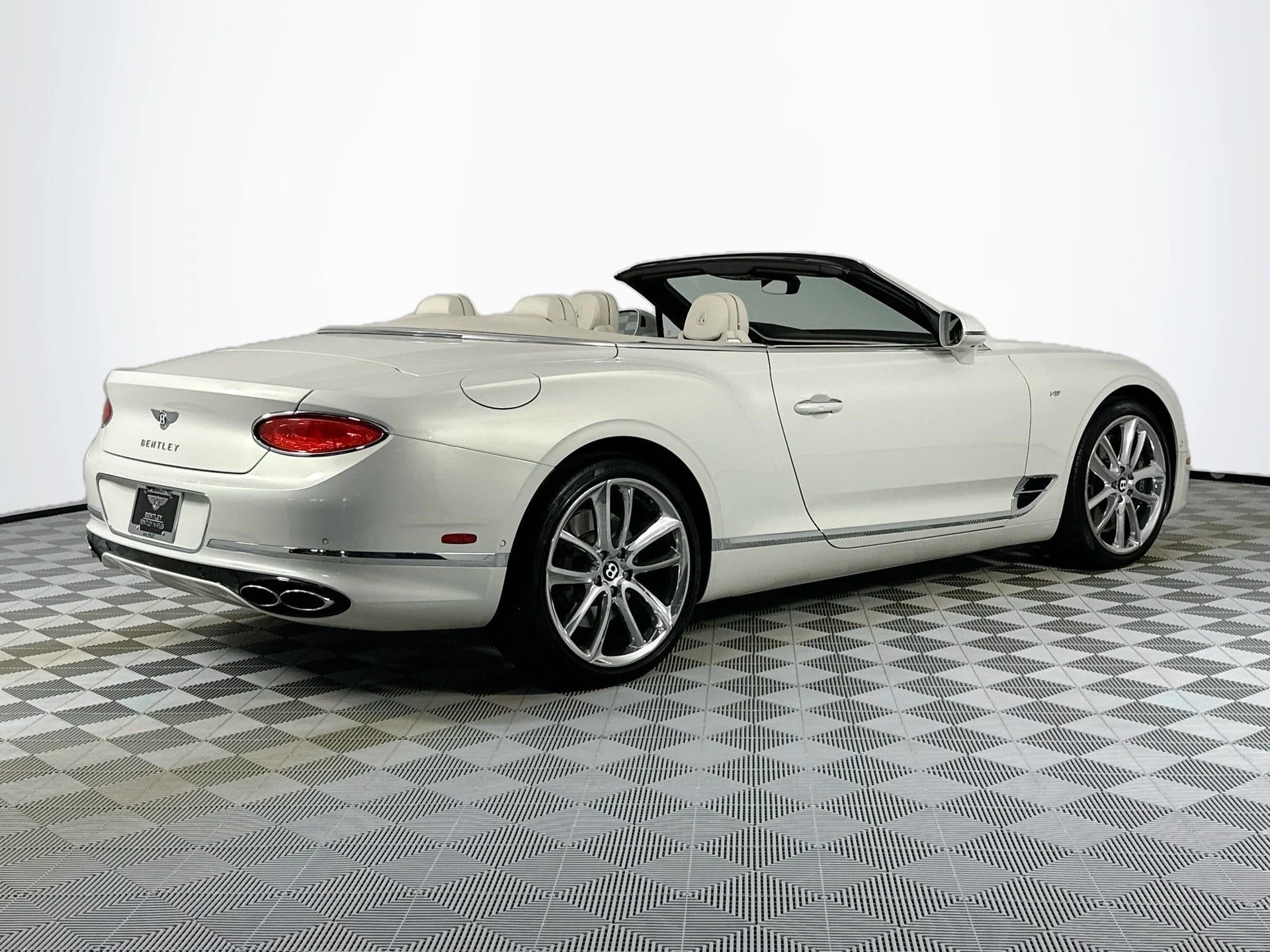 mph008_1640960915_9_ebe821bdb1