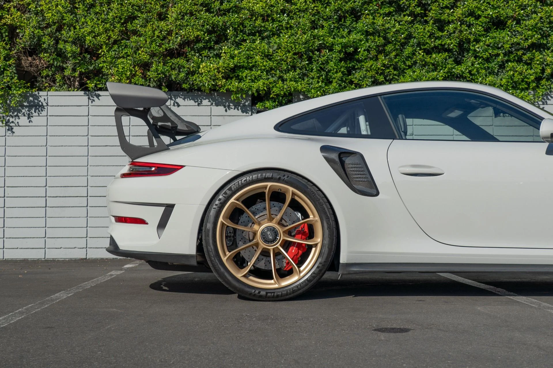 mph008_1642752762_Used_2019_Porsche_911_GT_3_RS_1759431879_a3be0ccc73
