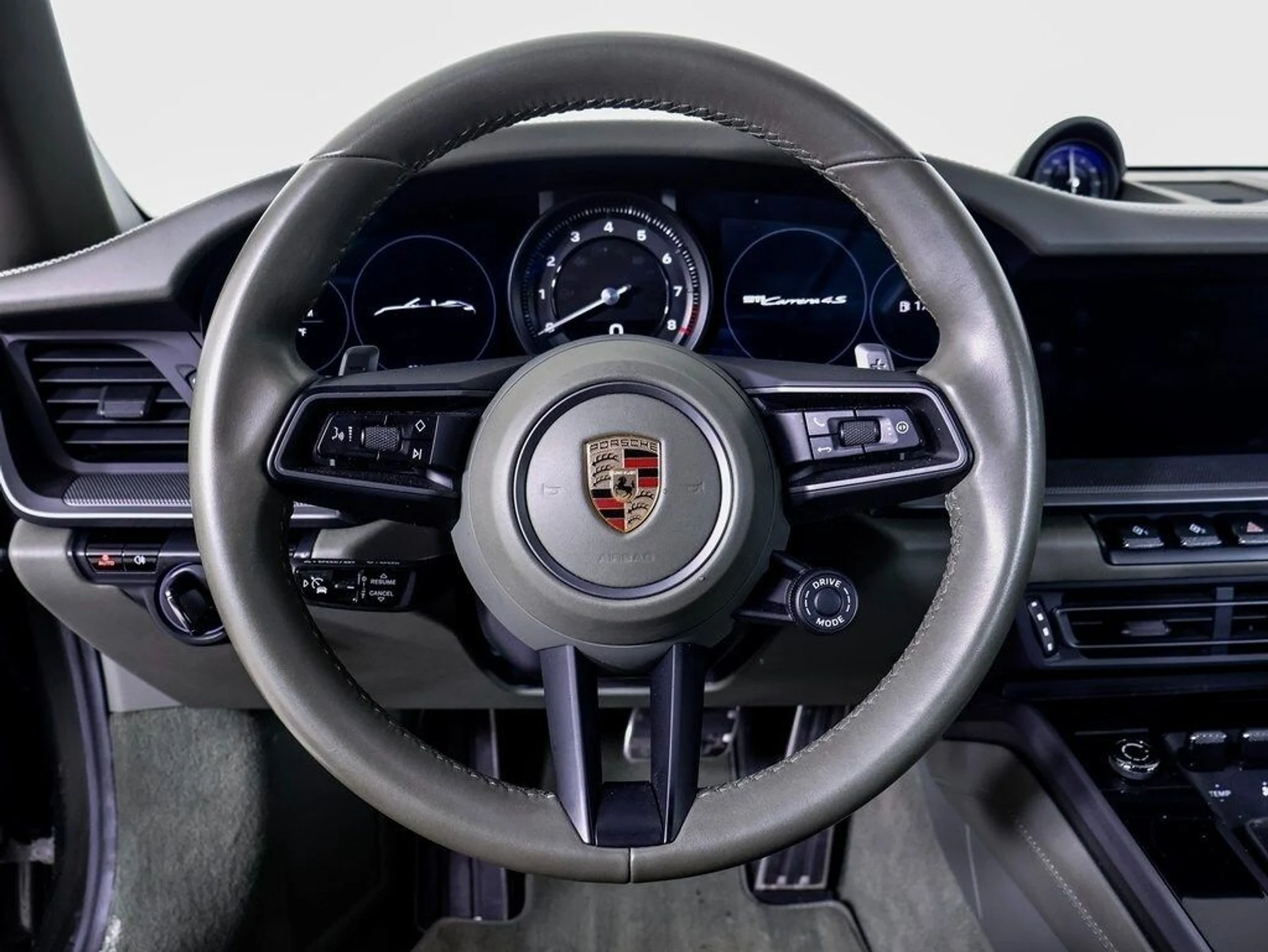 mph008_1645373587_6e318f812dd8ba6366c082f70b560208x_b488886dd9