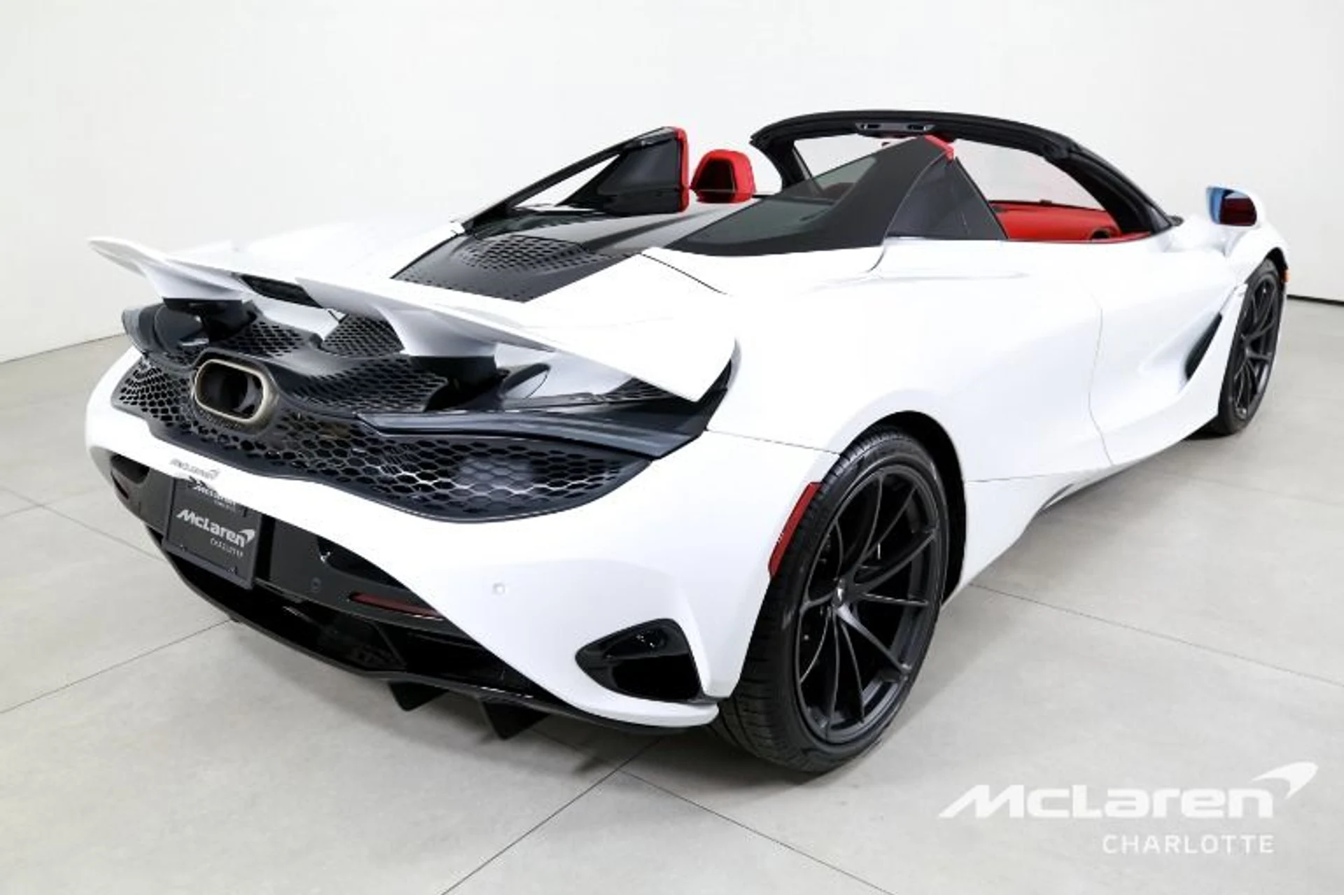 mph008_1646674751_New_2027_Mc_Laren_750_S_Spider_b284ff5de0