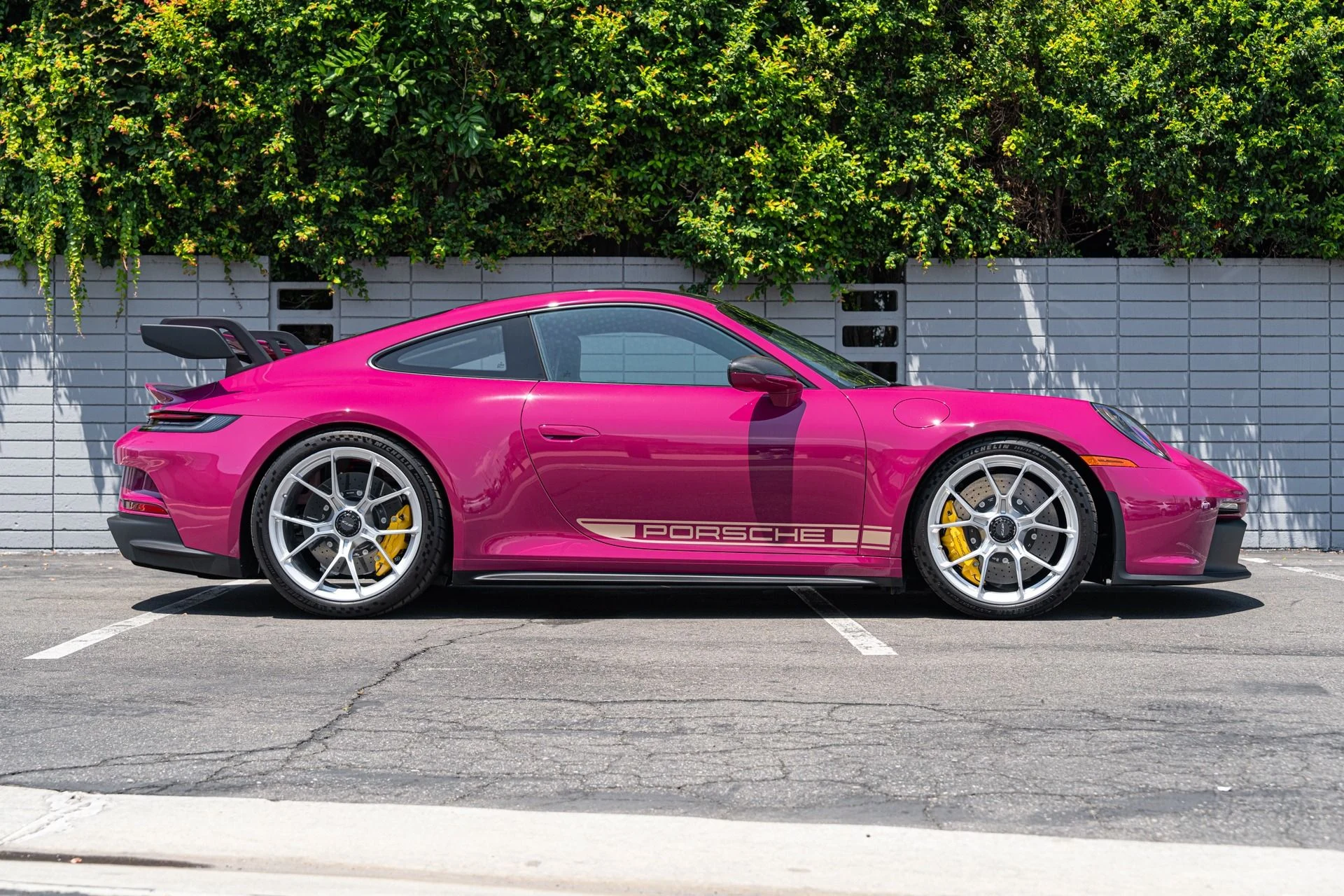 mph008_1656850651_Used_2024_Porsche_911_GT_3_1753158560_a6616303e8