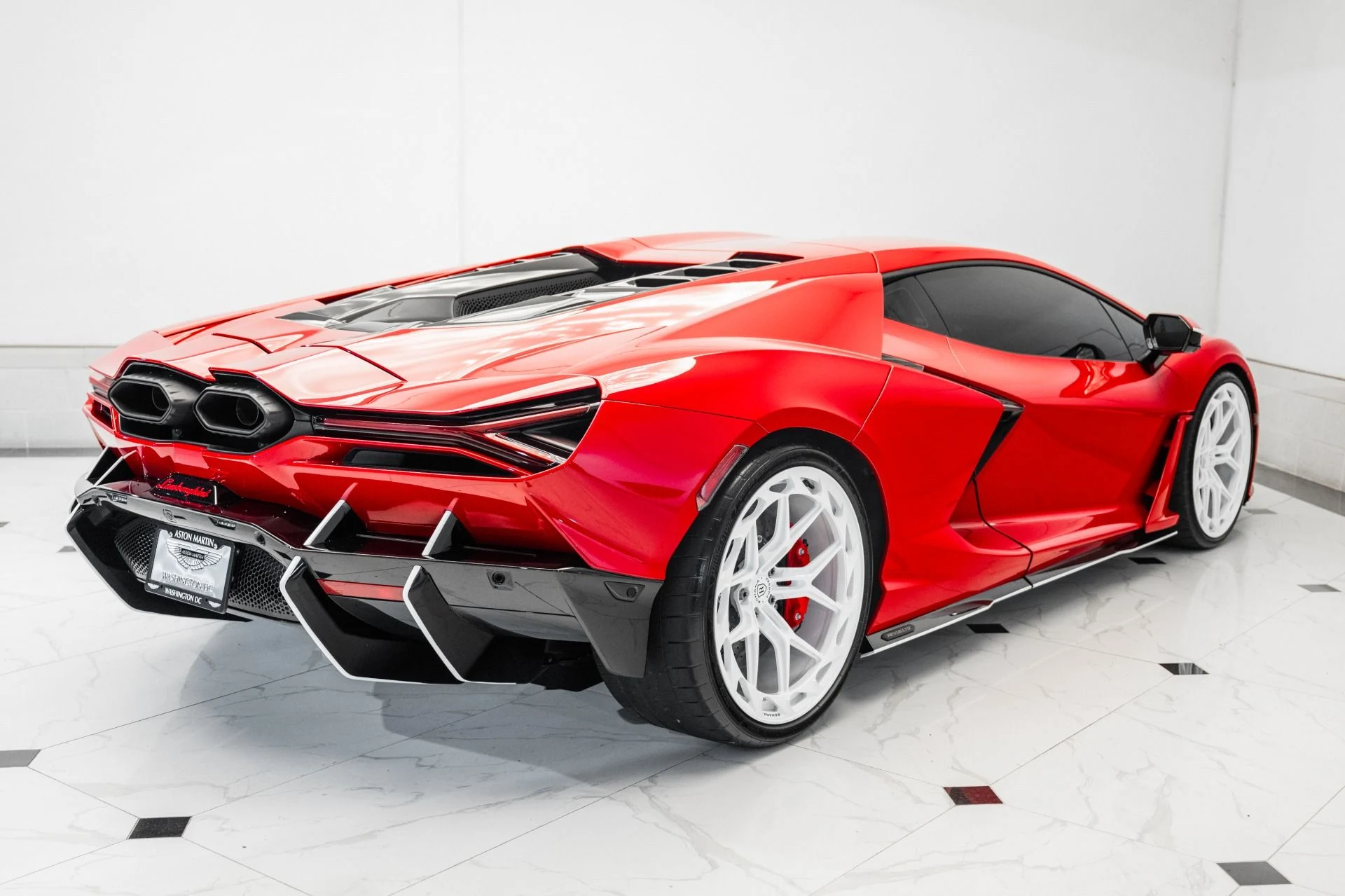 mph008_1659838421_Used_2024_Lamborghini_Revuelto_1754711013_780dfc791c
