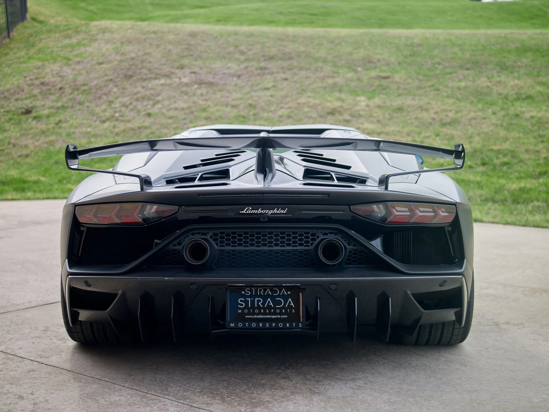 mph008_1679114270_Used_2021_Lamborghini_Aventador_LP_770_4_SVJ_1774542513_2aa45c4efa