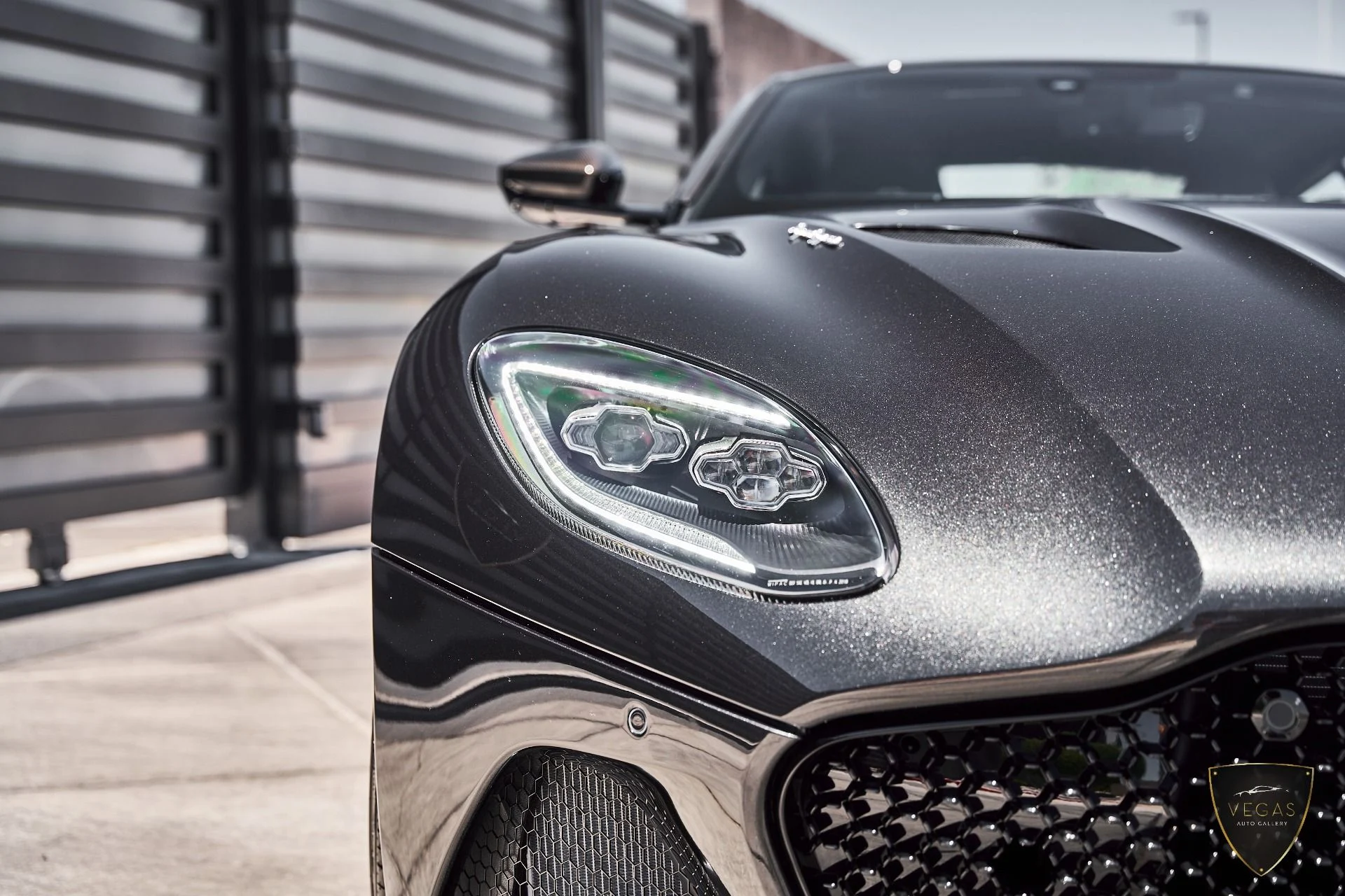 mph008_1688344495_Used_2021_Aston_Martin_DBS_Superleggera_1785181472_3114c8e223