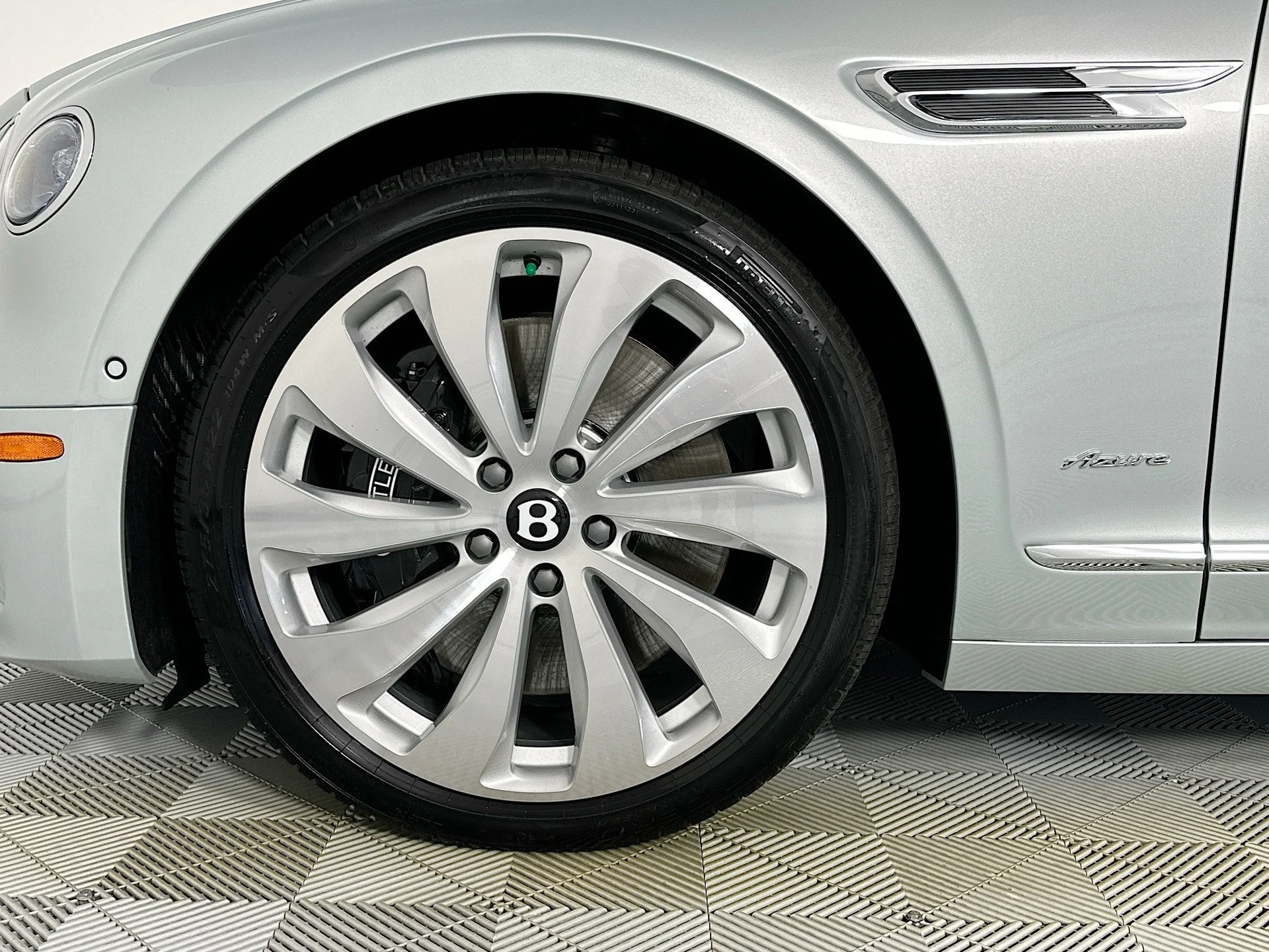 mph008_1692996223_9_3e72d1b0f1