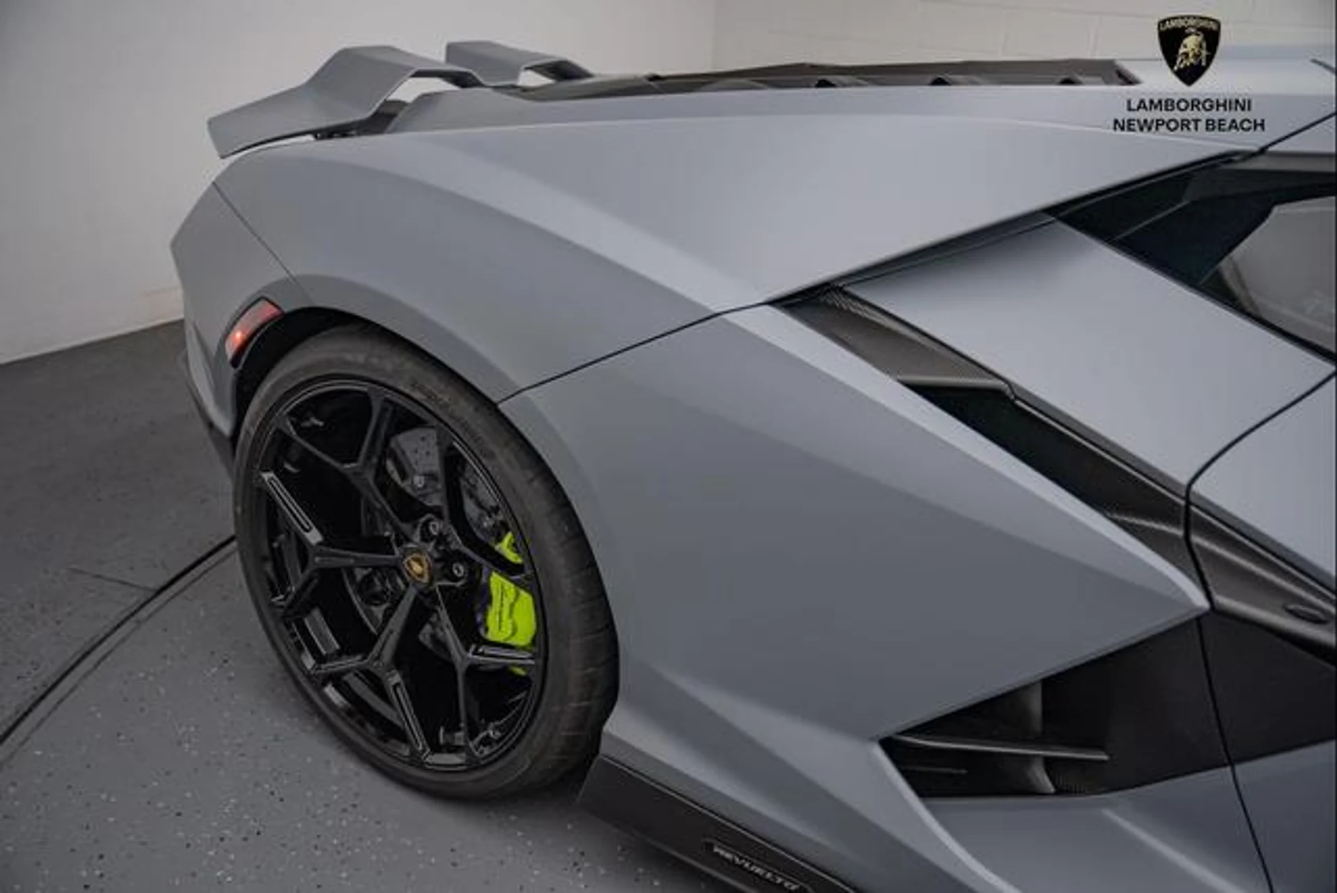 mph008_1701410578_yh_Gmr_BVHC_2_O7_Dvs_C8w_DBG_18_N42g_77c5565649