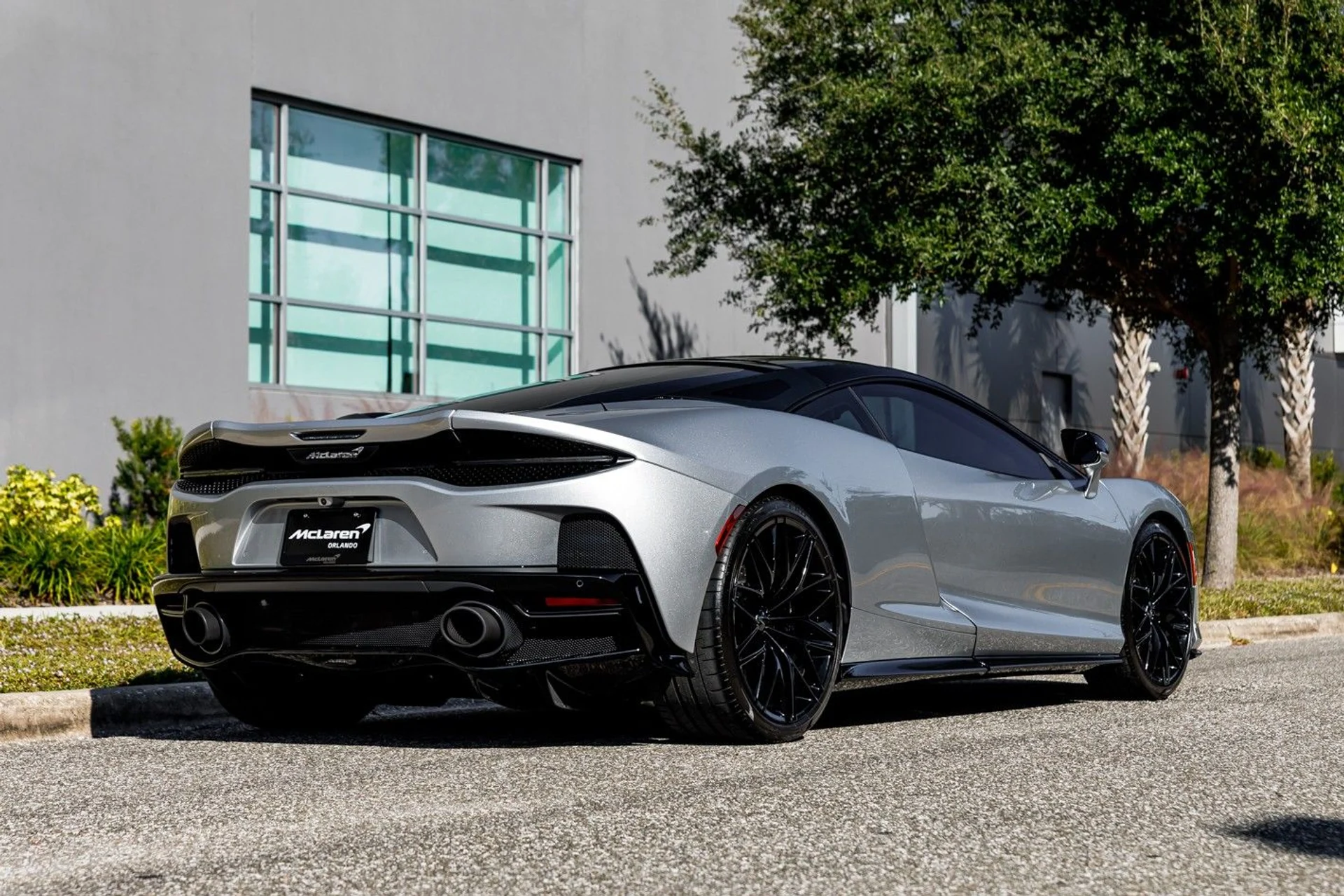 mph008_170468895_137_p9_l_864a537815