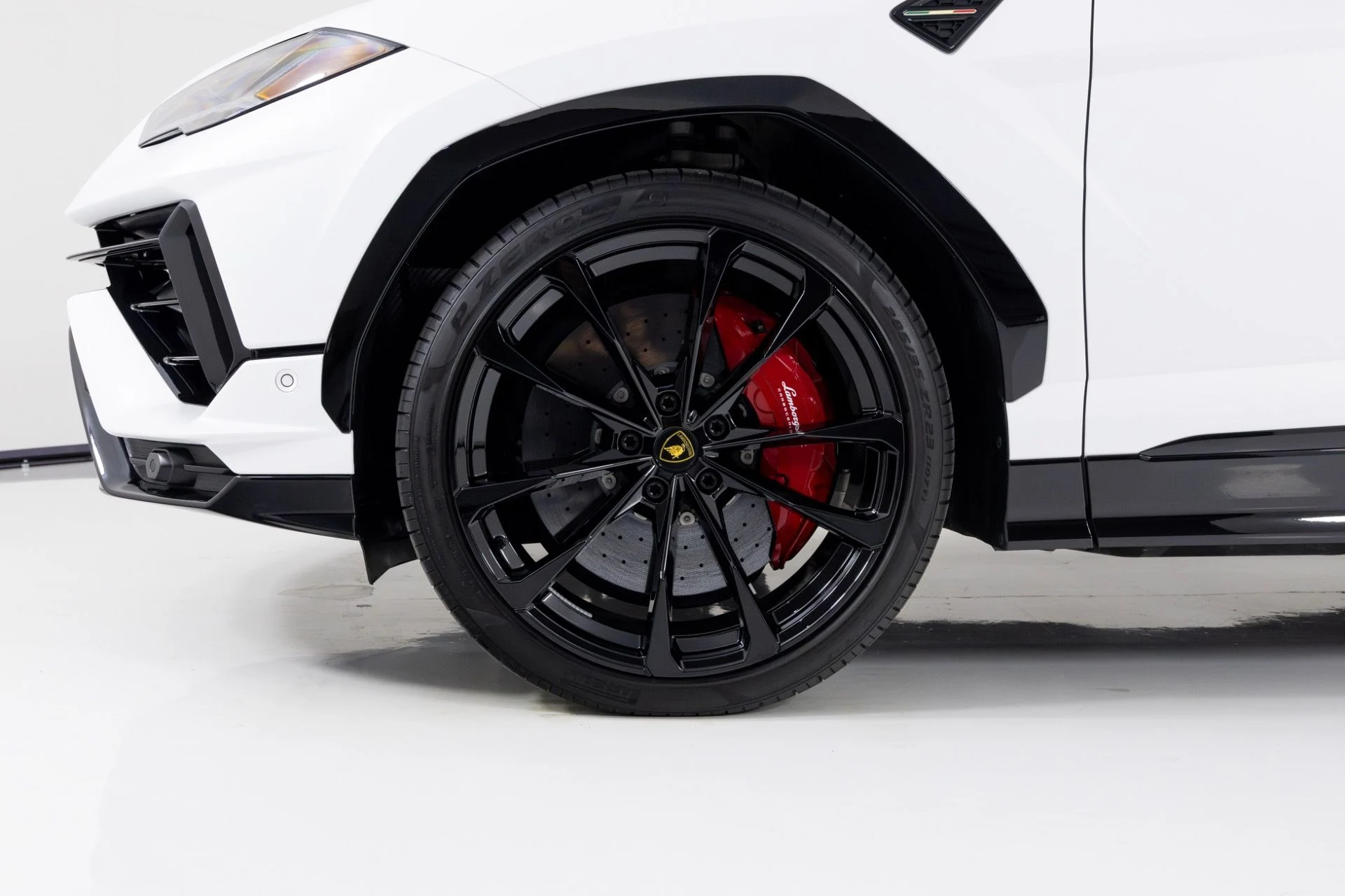 mph008_1707893200_Used_2024_Lamborghini_Urus_S_1765302043_a8c422a29b