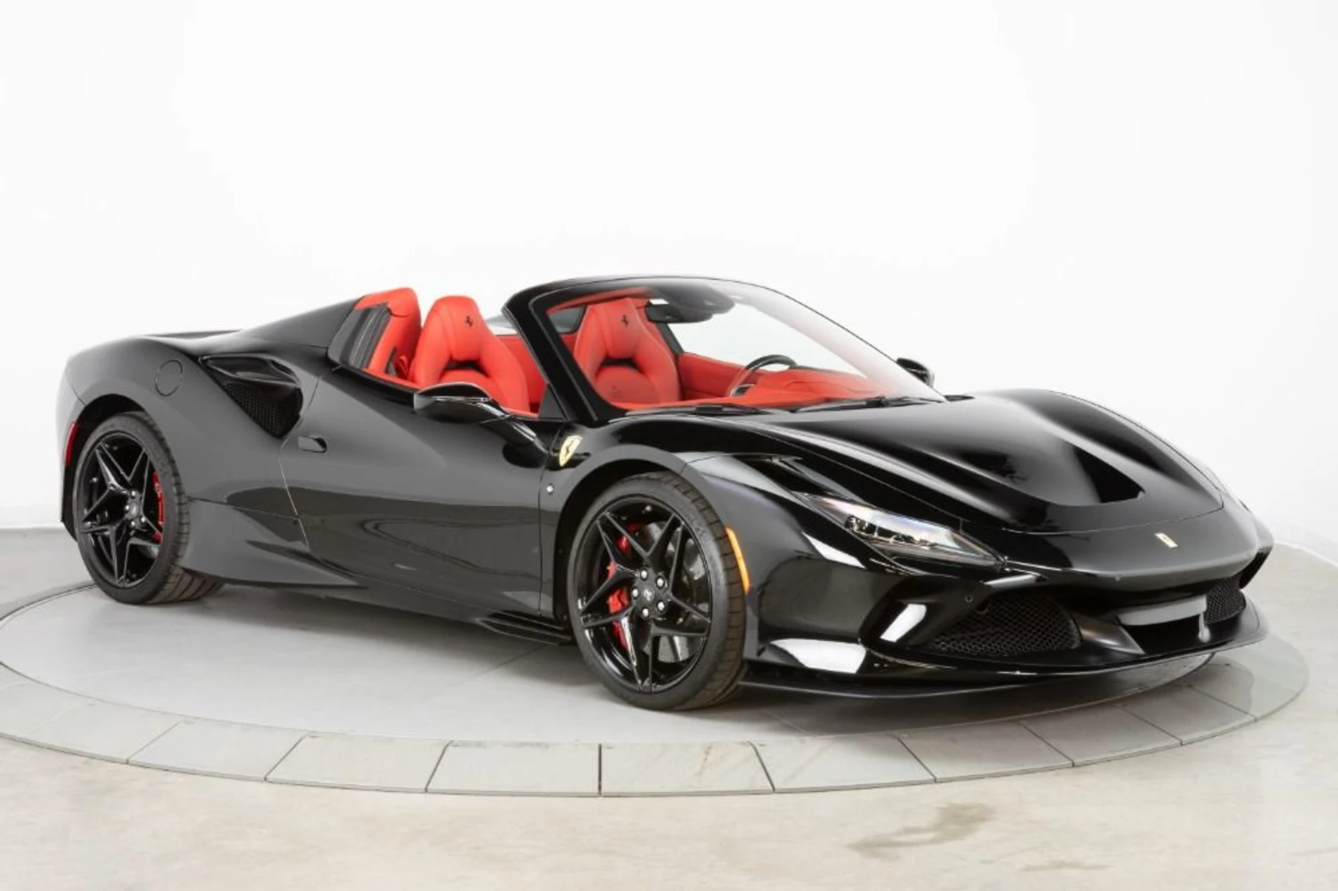 mph008_1710114431_Used_2021_Ferrari_F8_Spider_dc5fd26161