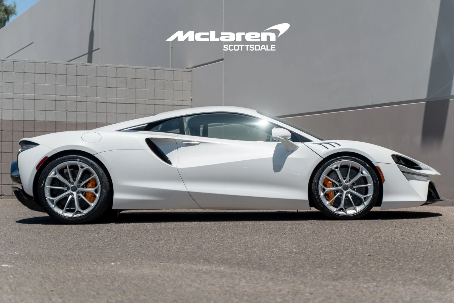 mph008_1716369720_Used_2026_MCLAREN_ARTURA_1781288579_4ec6f52dbe