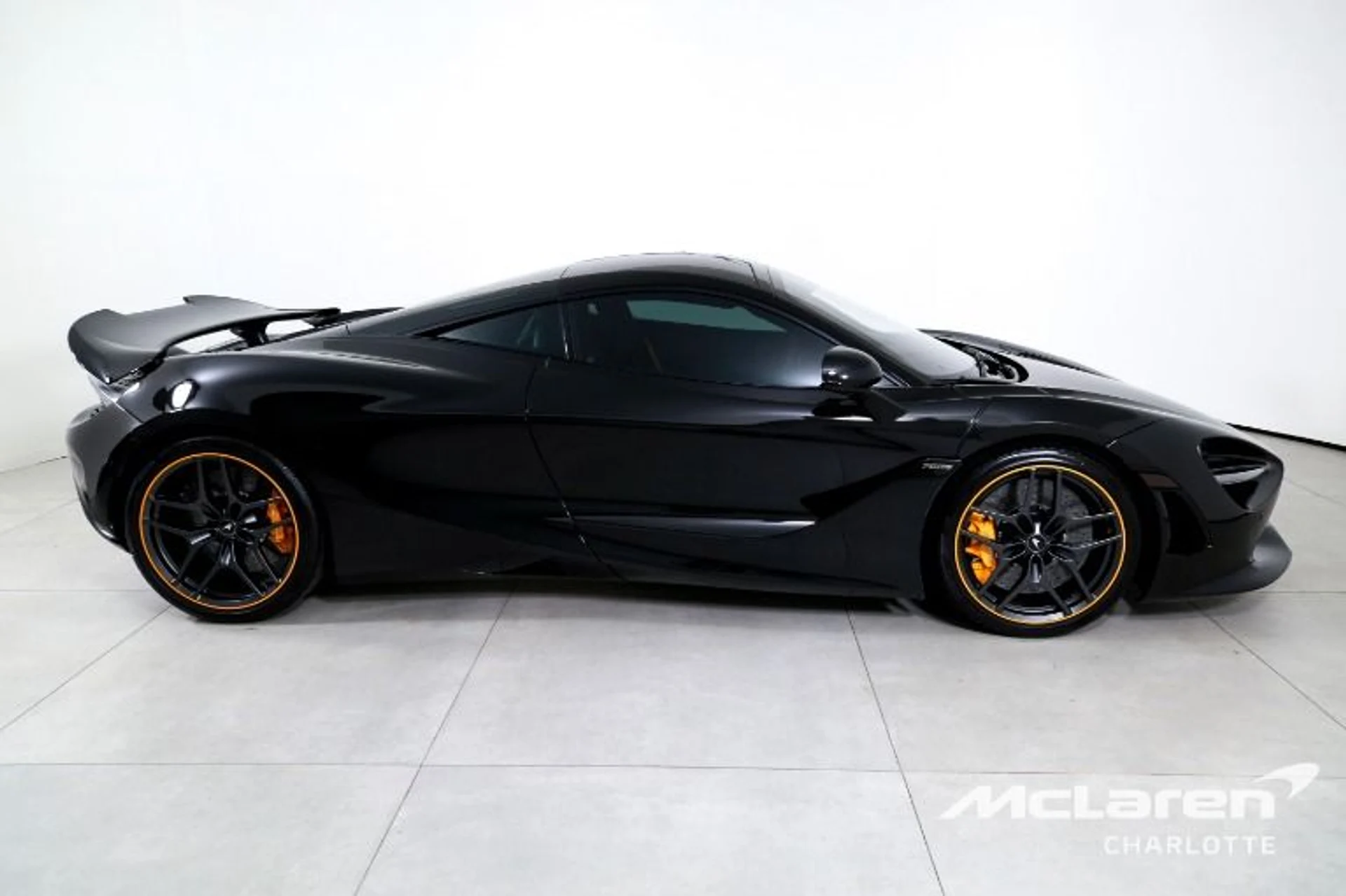 mph008_1717971373_Used_2024_Mc_Laren_750_S_62e33cb455