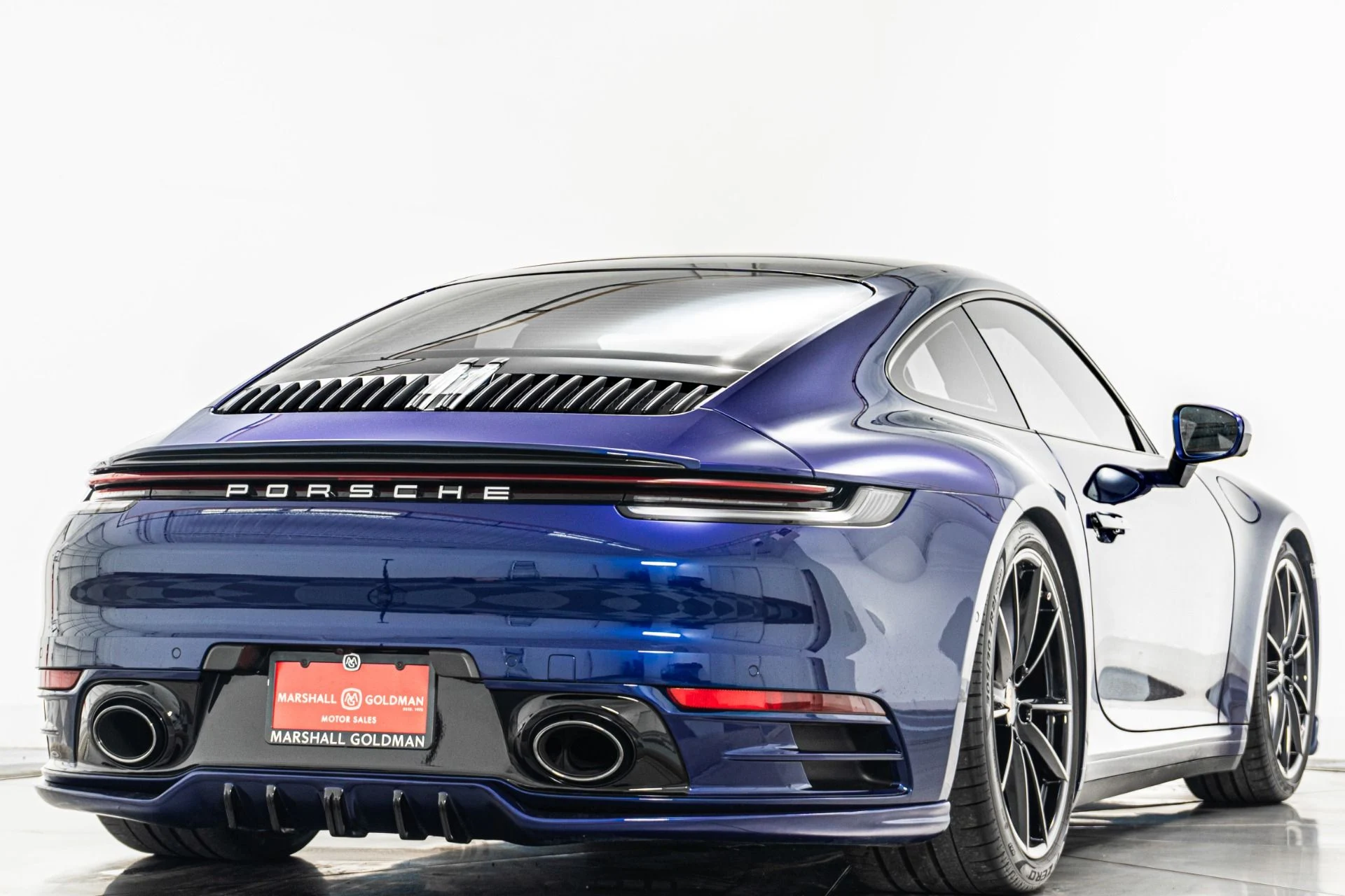 mph008_1732368603_Used_2022_Porsche_911_Carrera_Premium_Package_Plus_Two_Tone_Interior_1780607080_6ba36c044c